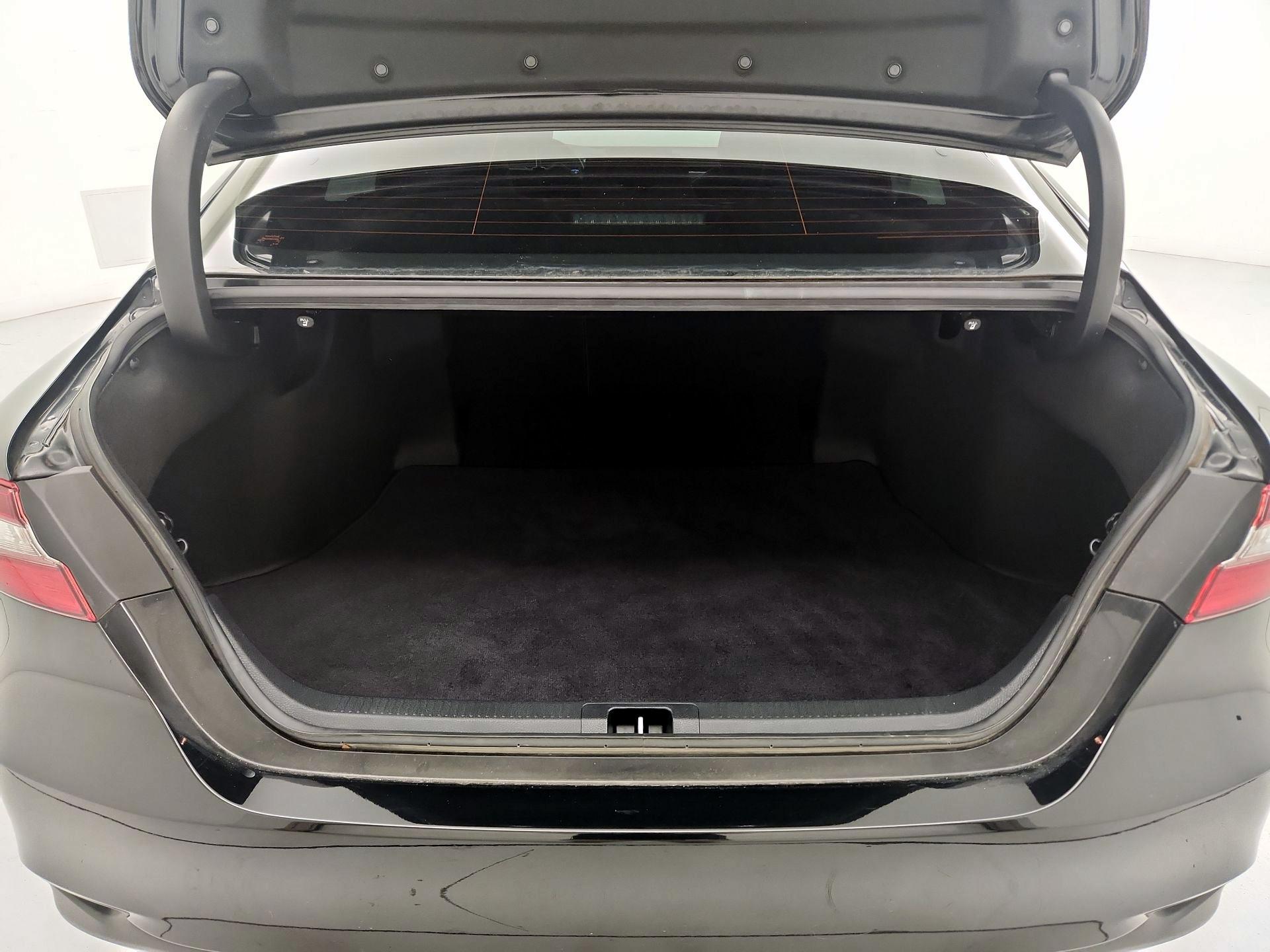 Thumbnail: 2022 Toyota Camry - 20