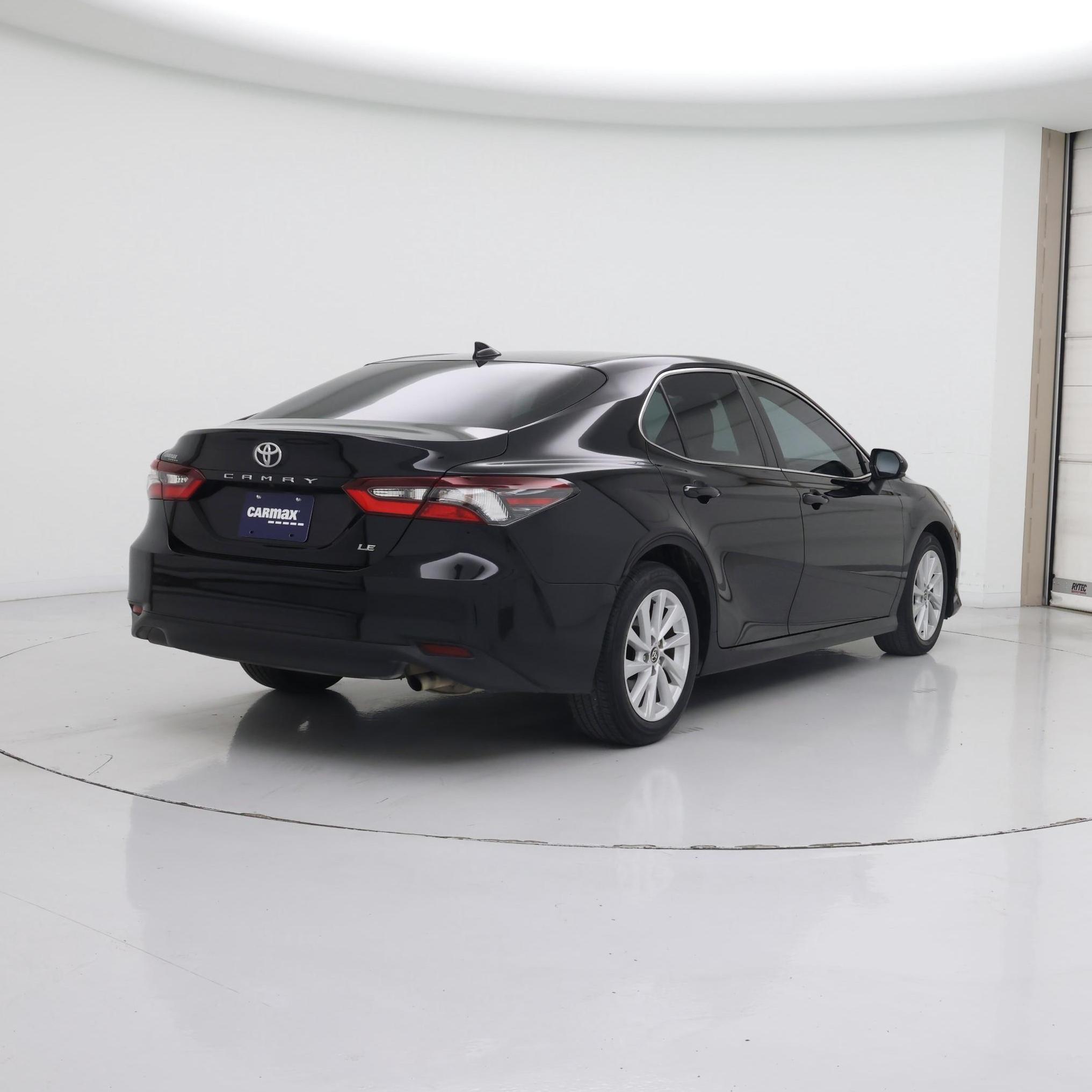 Thumbnail: 2022 Toyota Camry - 8