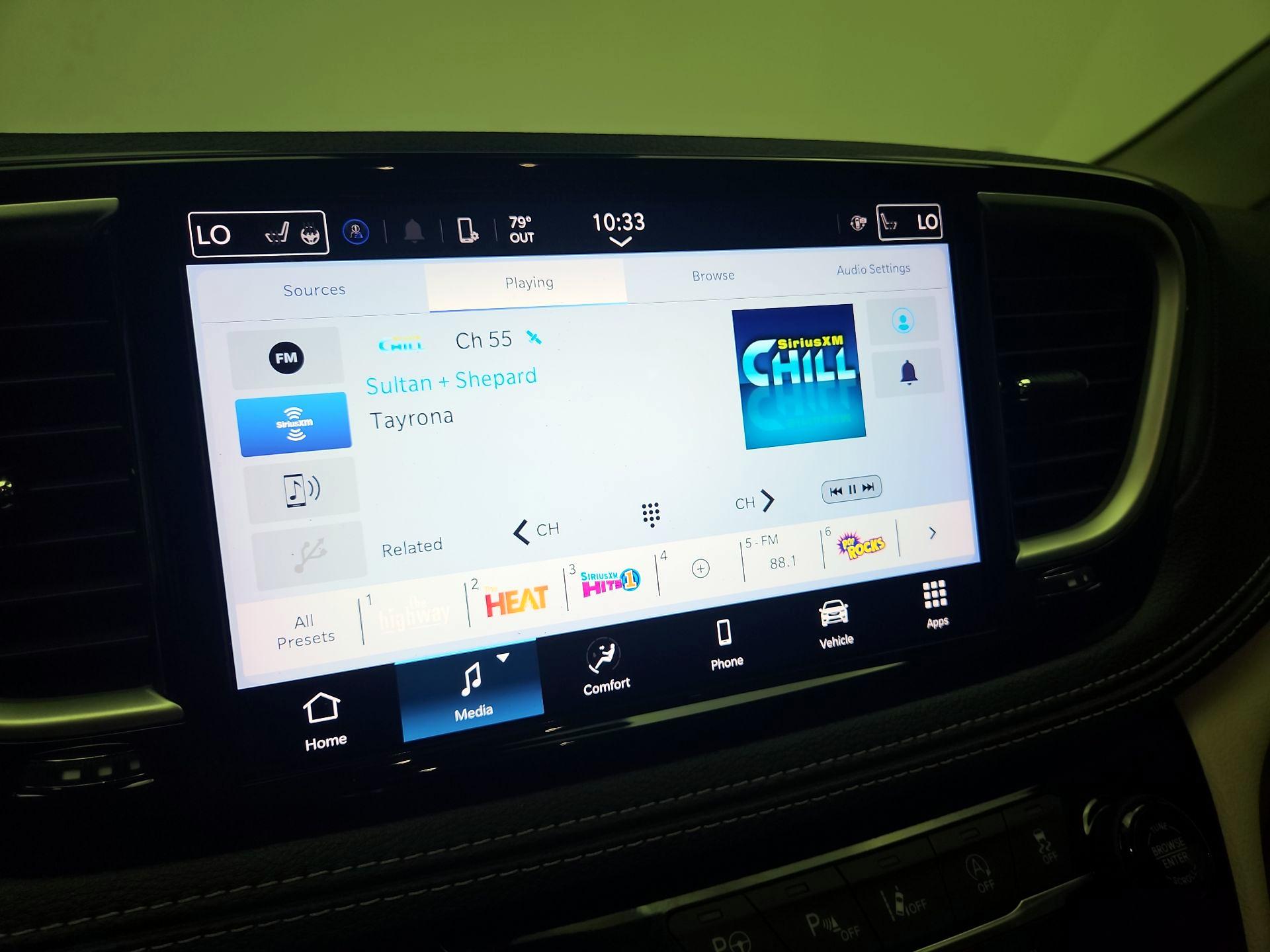 Thumbnail: 2023 Chrysler Pacifica - 15