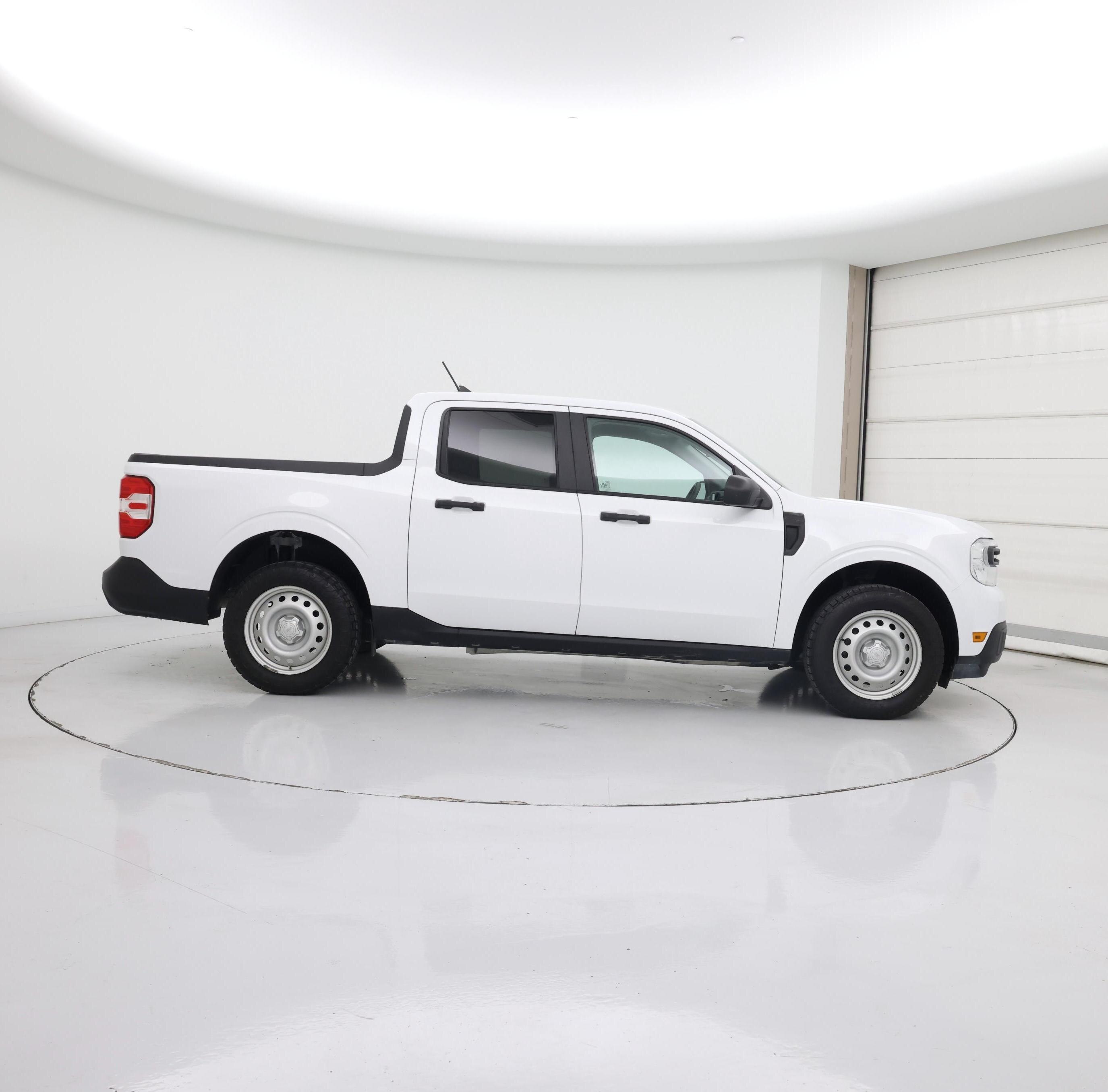 Thumbnail: 2023 Ford Maverick - 7