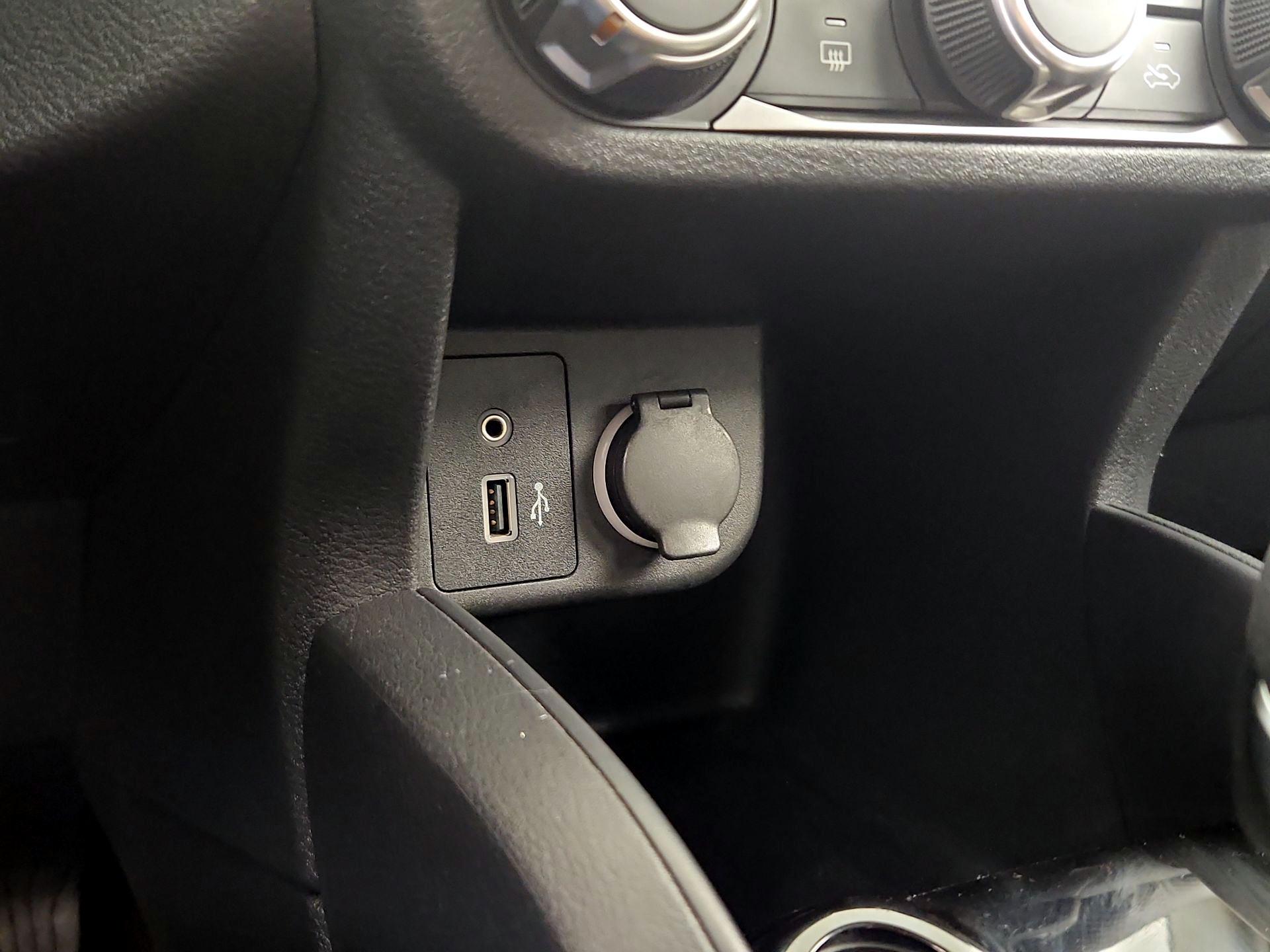 Thumbnail: 2022 Nissan Kicks - 18