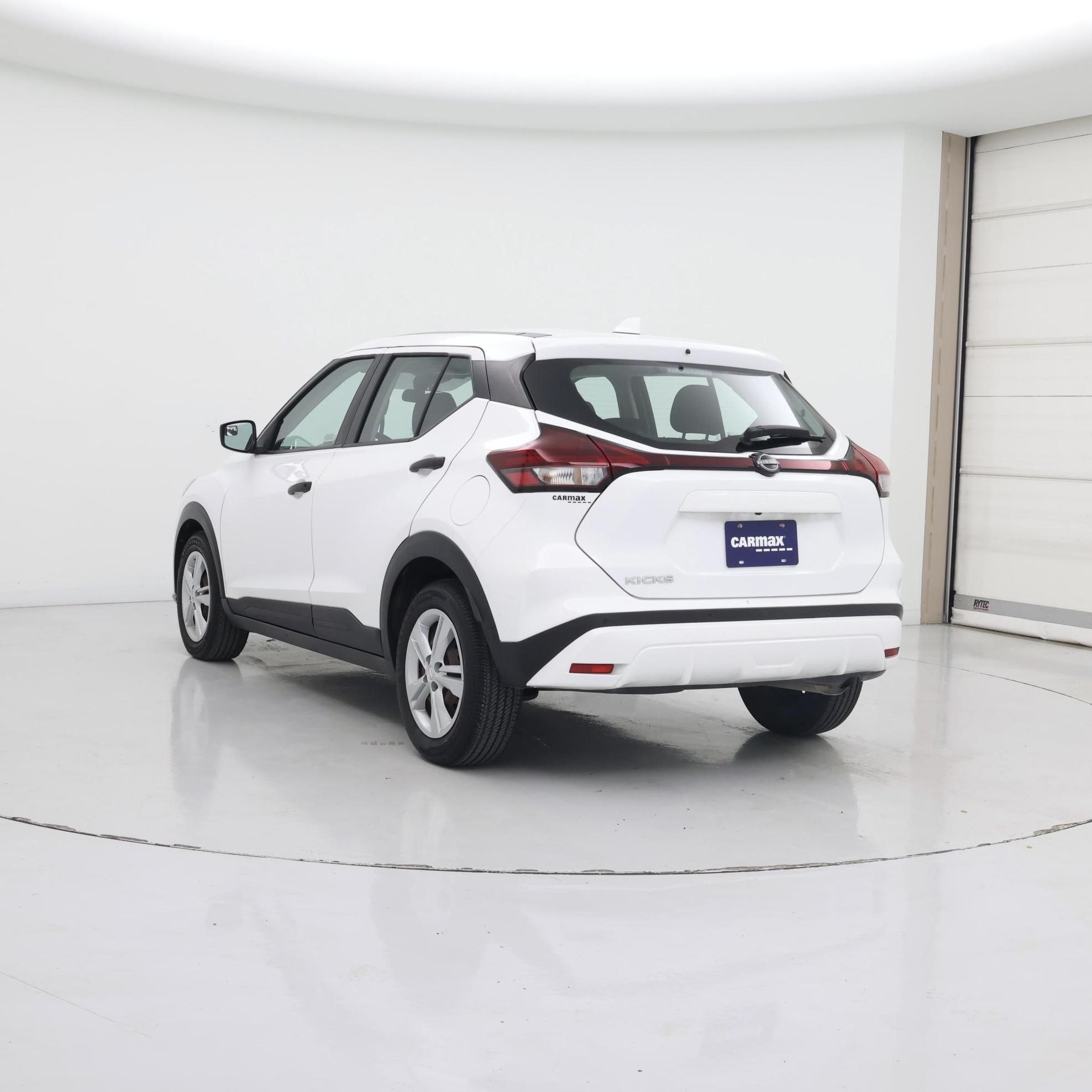 Thumbnail: 2022 Nissan Kicks - 2