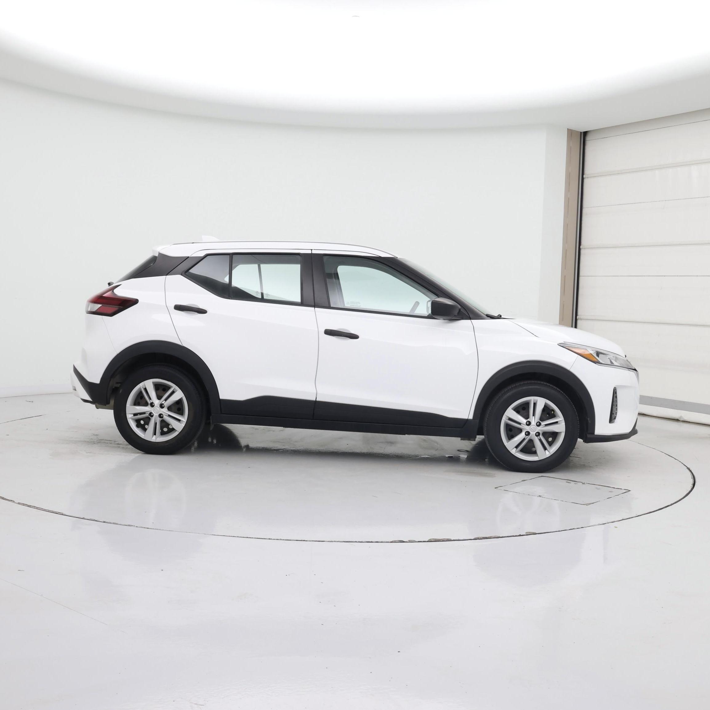 Thumbnail: 2022 Nissan Kicks - 7