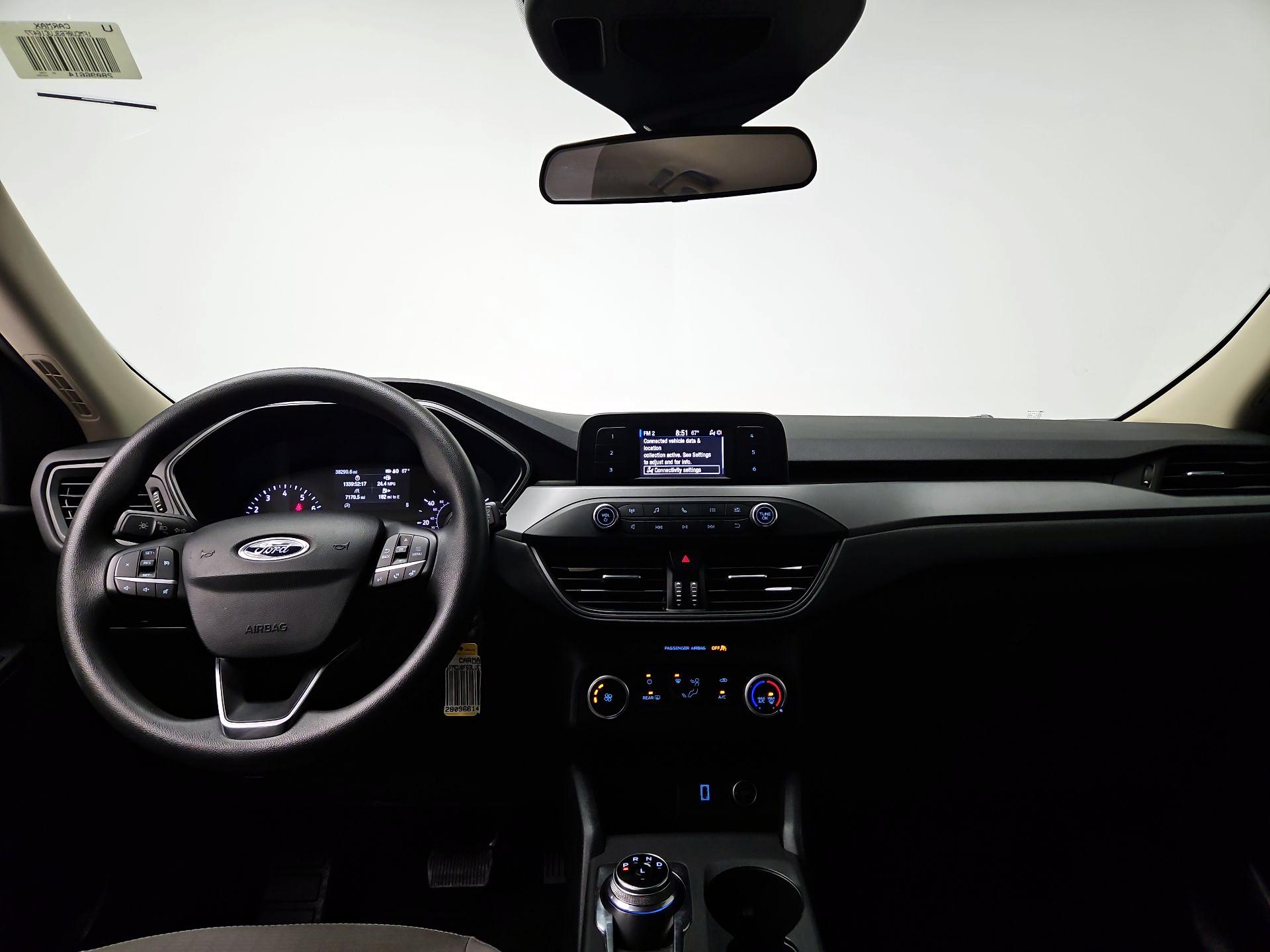 Thumbnail: 2020 Ford Escape - 9