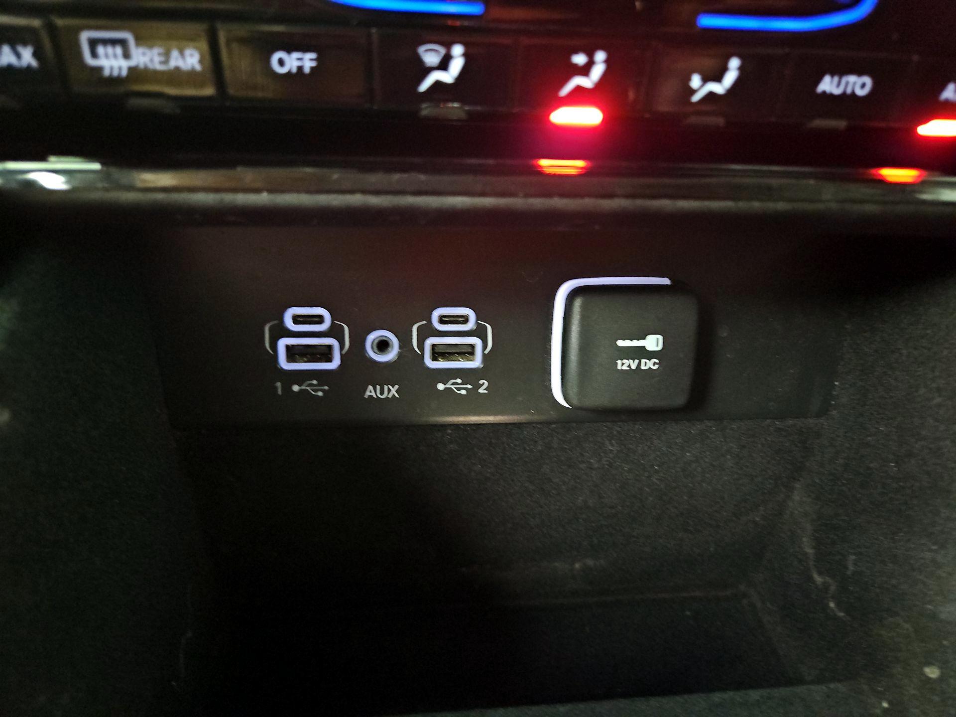 Thumbnail: 2023 Jeep Grand Cherokee - 19