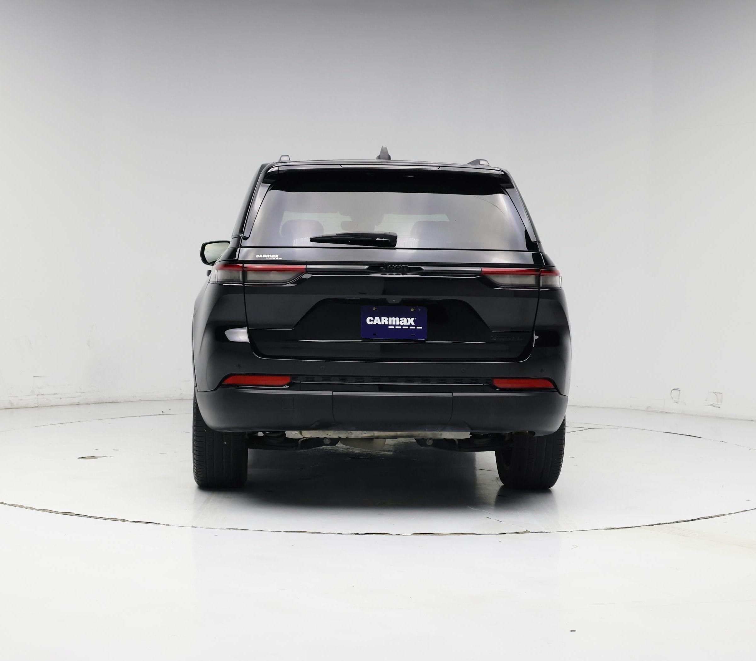 Thumbnail: 2023 Jeep Grand Cherokee - 6