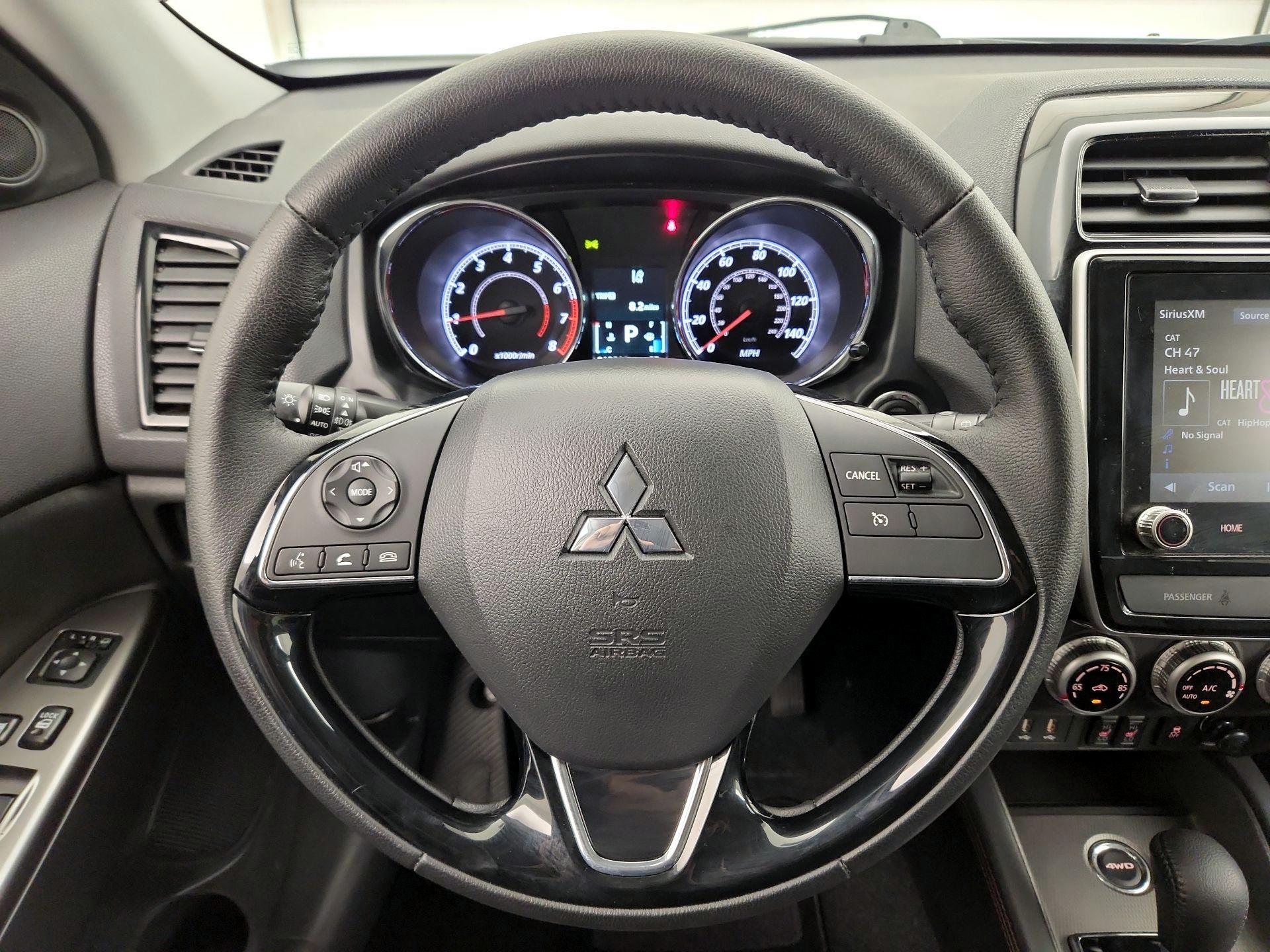 Thumbnail: 2023 Mitsubishi Outlander Sport - 10