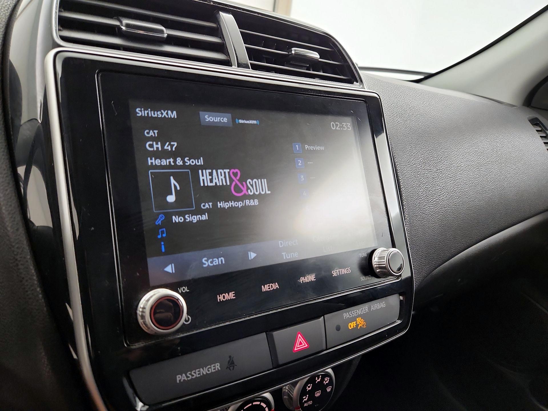 Thumbnail: 2023 Mitsubishi Outlander Sport - 15