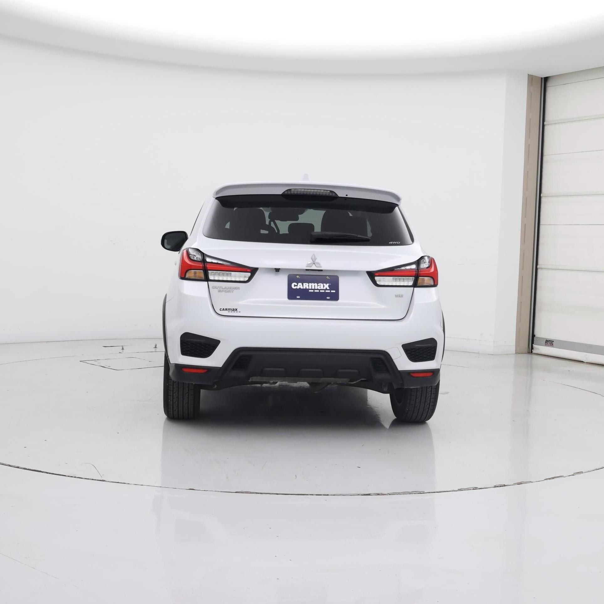 Thumbnail: 2023 Mitsubishi Outlander Sport - 6