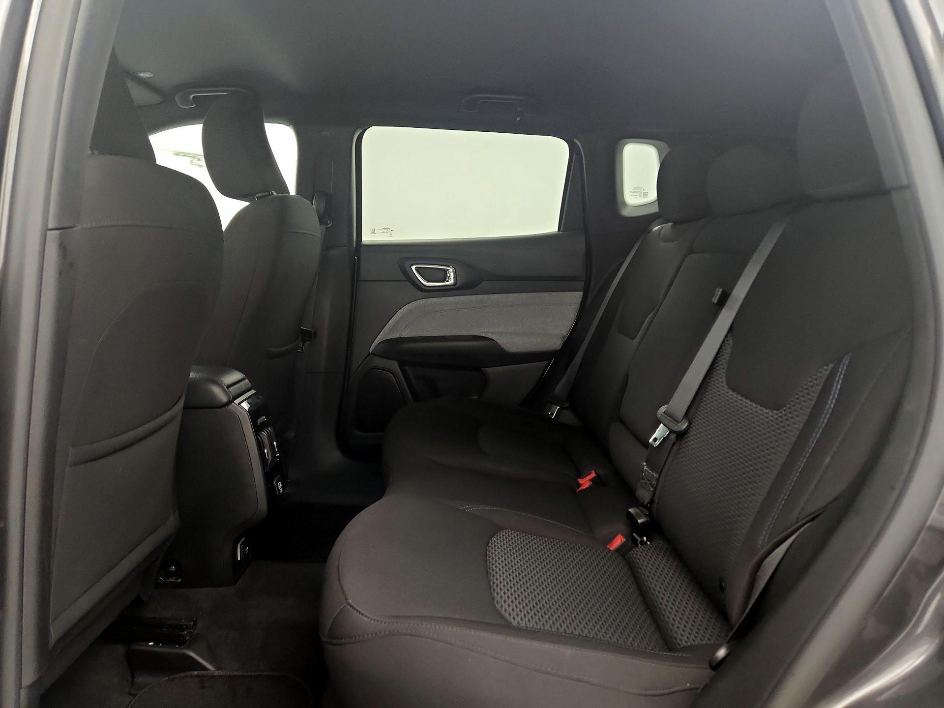 Thumbnail: 2023 Jeep Compass - 19