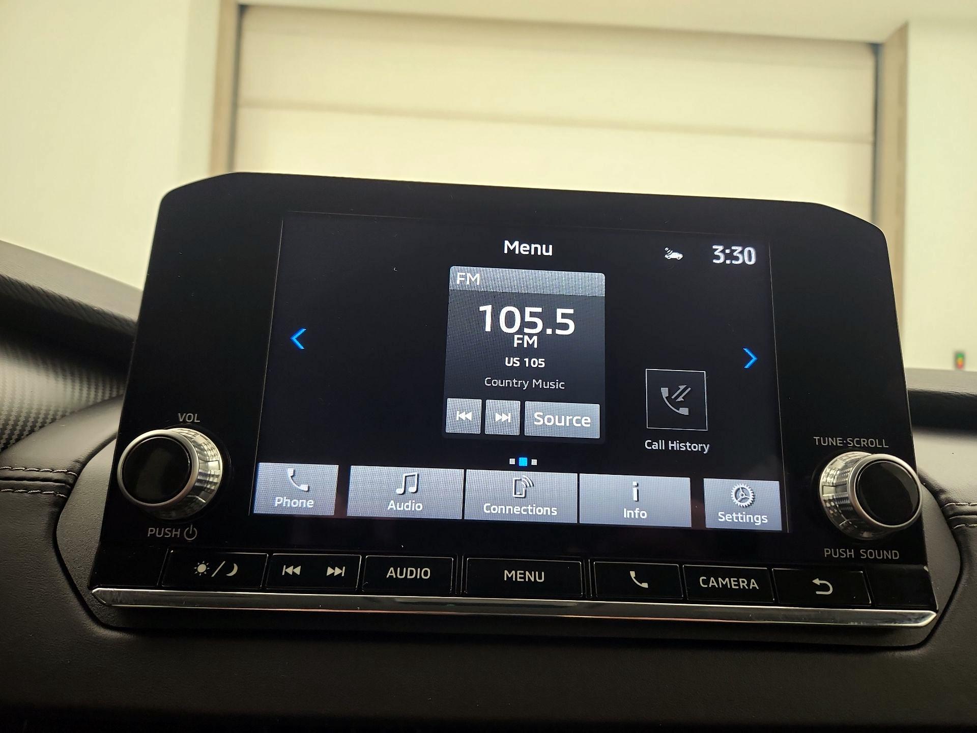 Thumbnail: 2024 Mitsubishi Outlander - 15