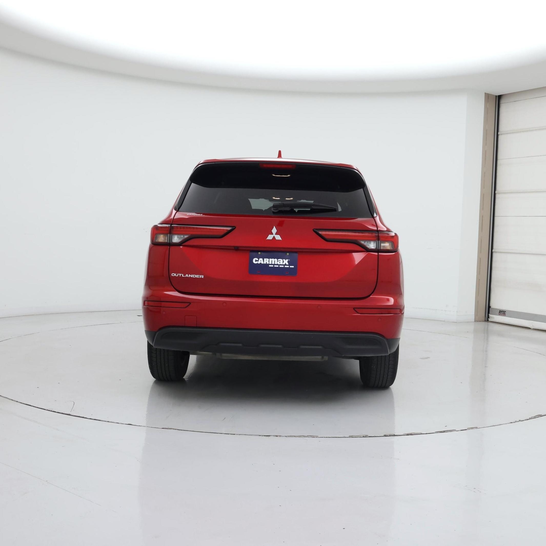 Thumbnail: 2024 Mitsubishi Outlander - 6