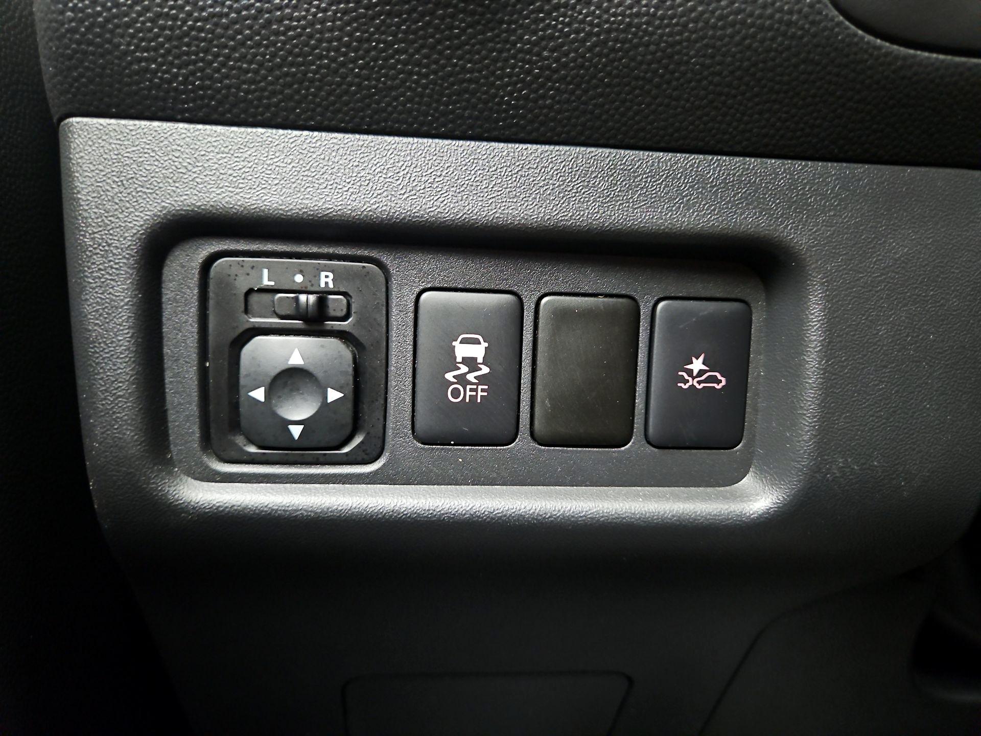 Thumbnail: 2023 Mitsubishi Mirage - 13