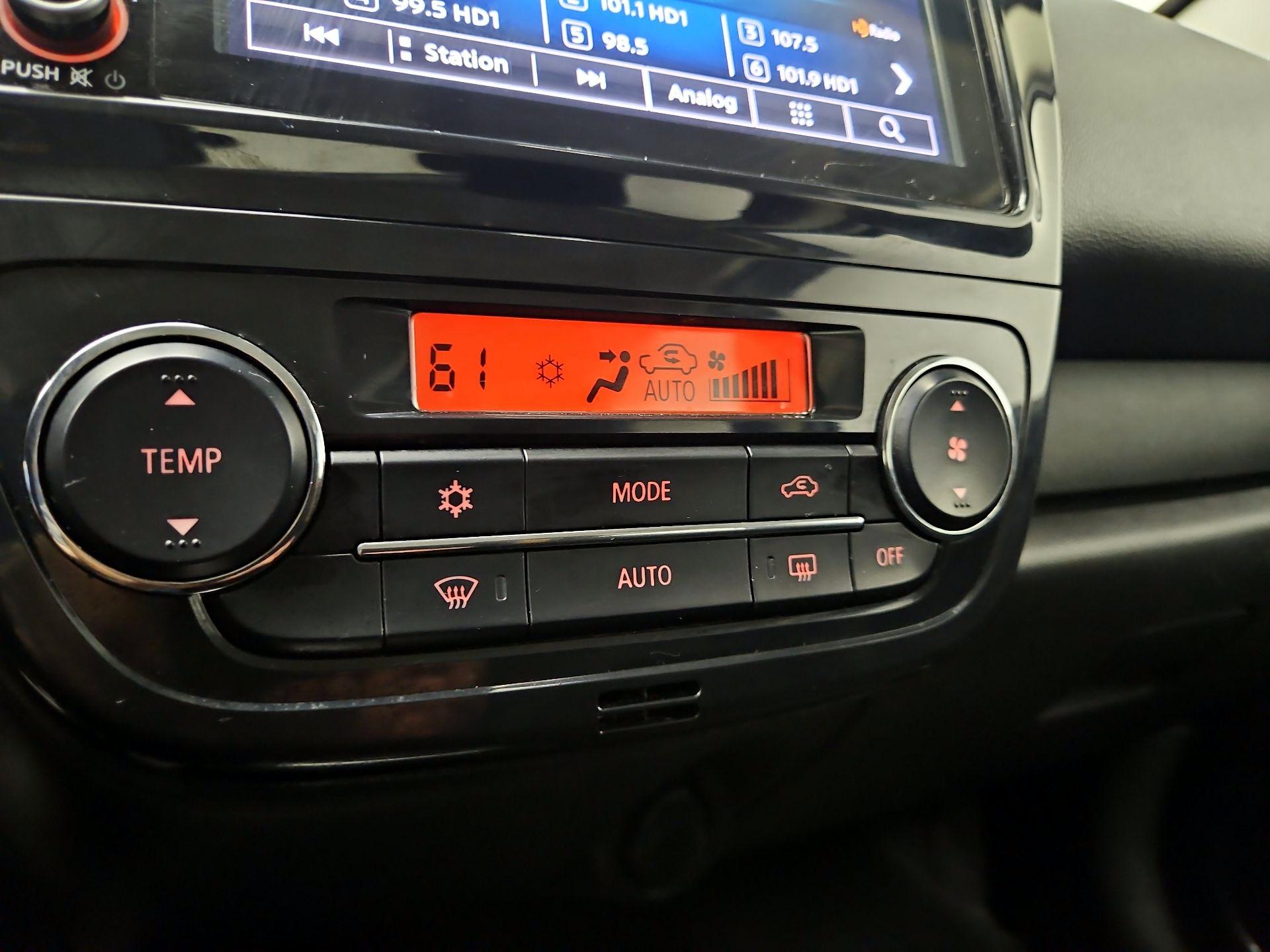 Thumbnail: 2023 Mitsubishi Mirage - 16