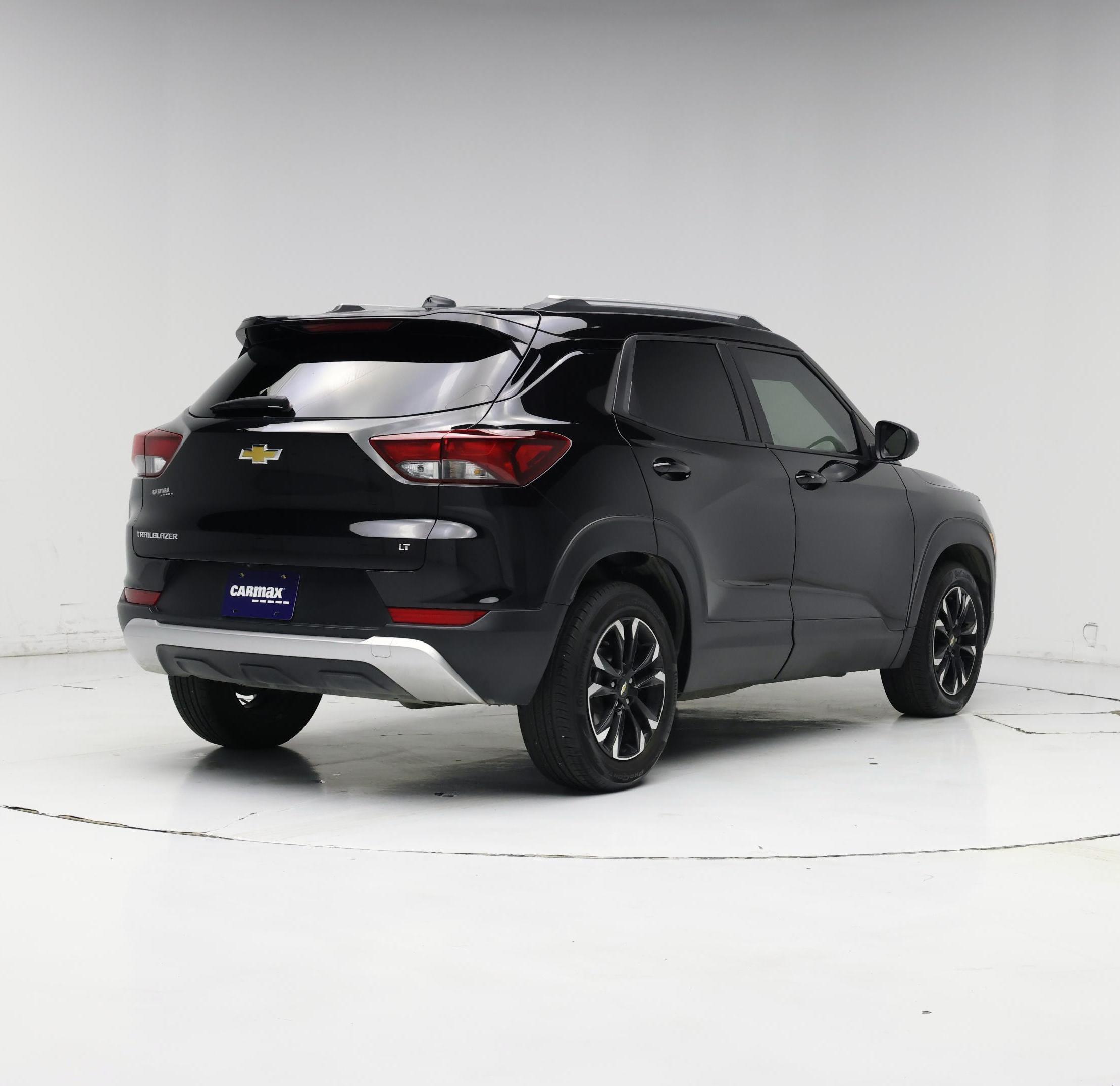 Thumbnail: 2023 Chevrolet TrailBlazer - 8