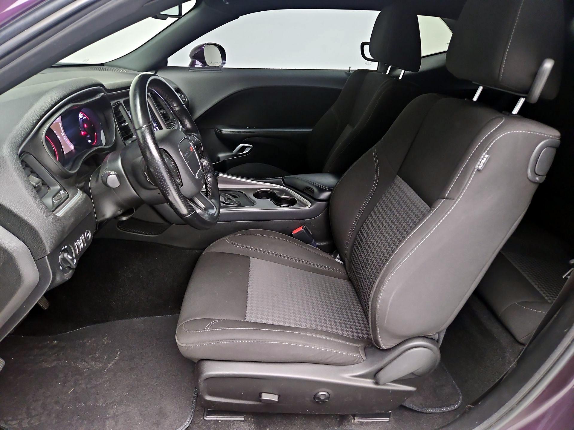 Thumbnail: 2021 Dodge Challenger - 11