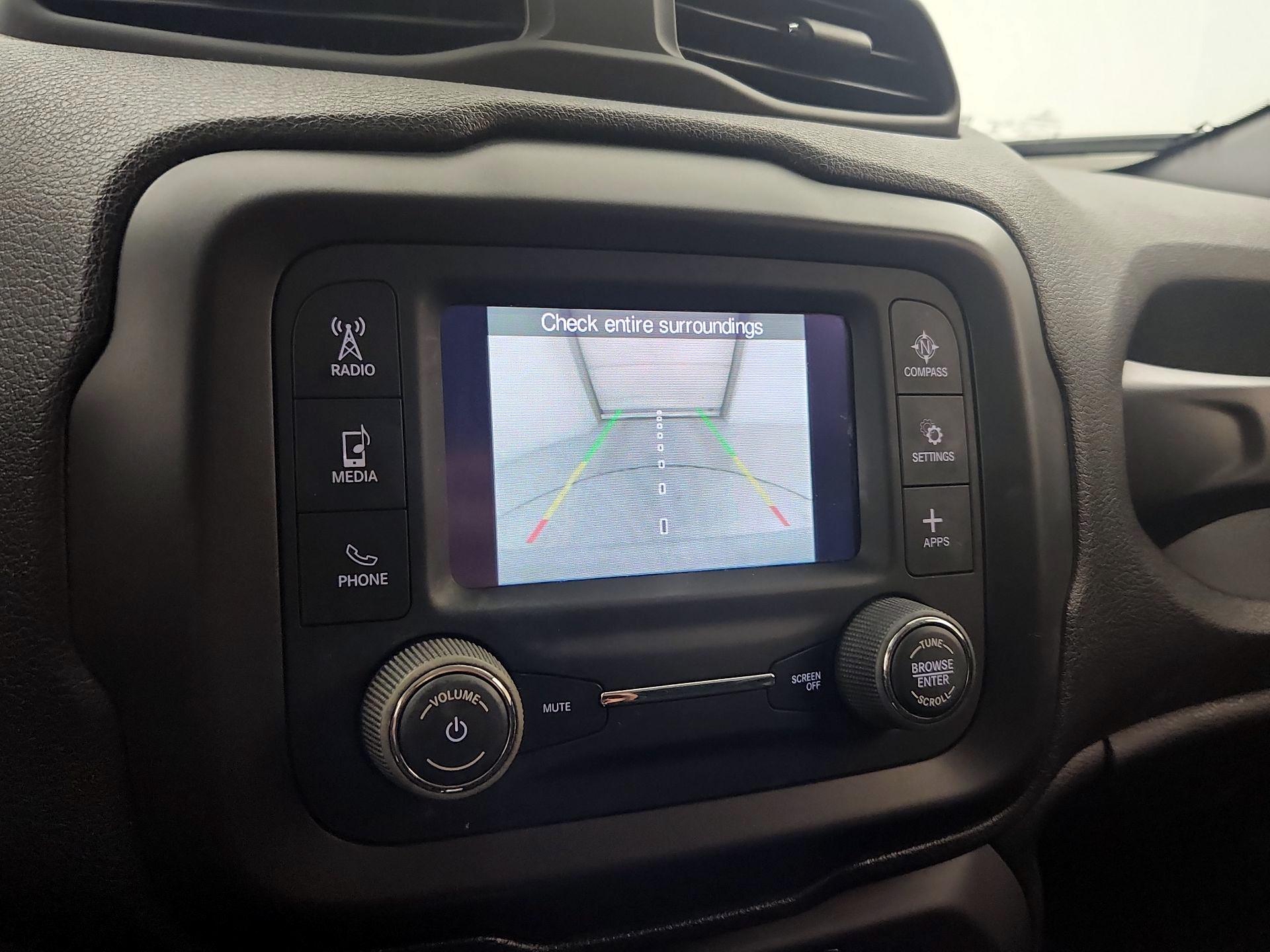 Thumbnail: 2020 Jeep Renegade - 14