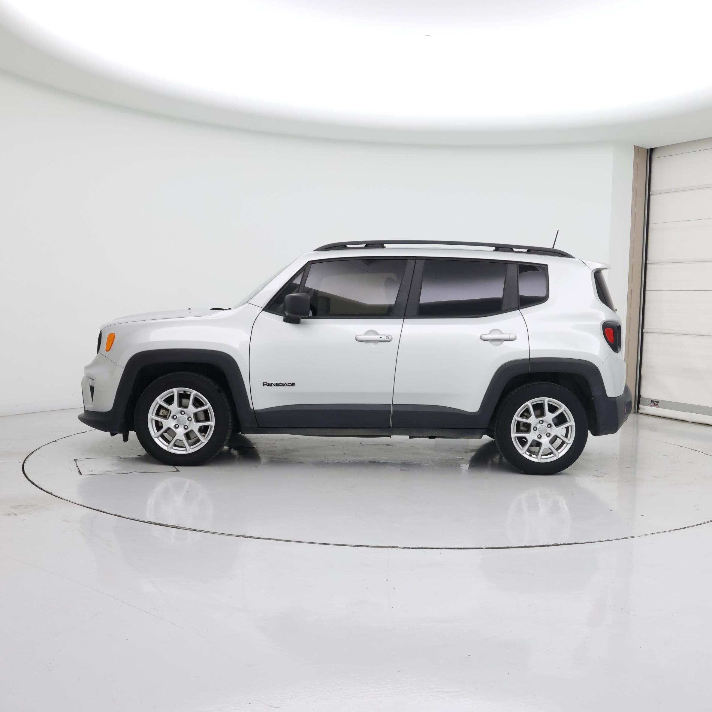 Thumbnail: 2020 Jeep Renegade - 3