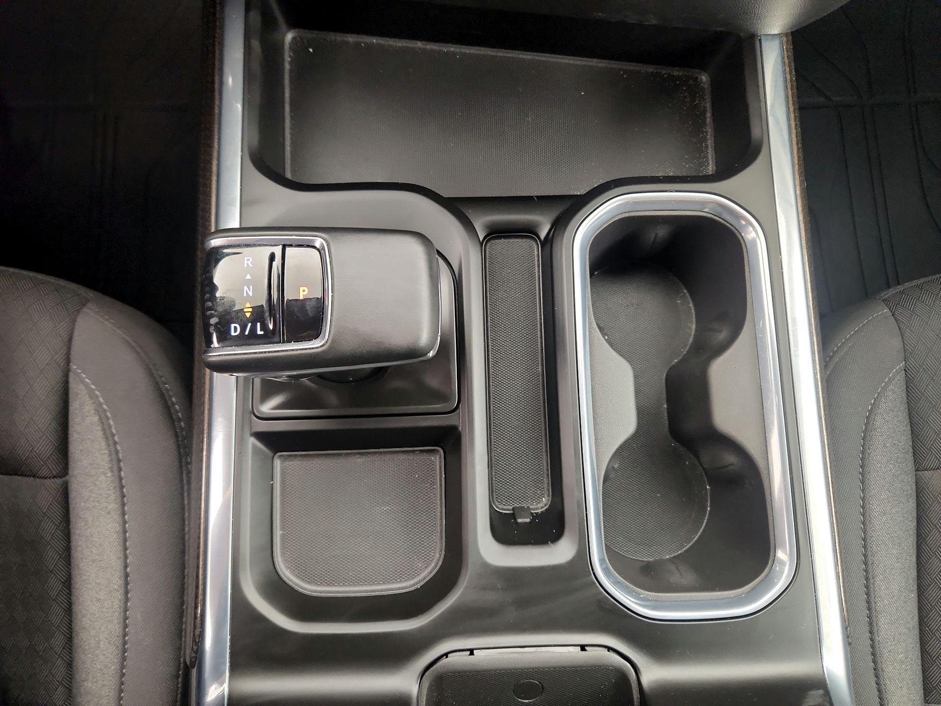 Thumbnail: 2024 Chevrolet Silverado 1500 - 18