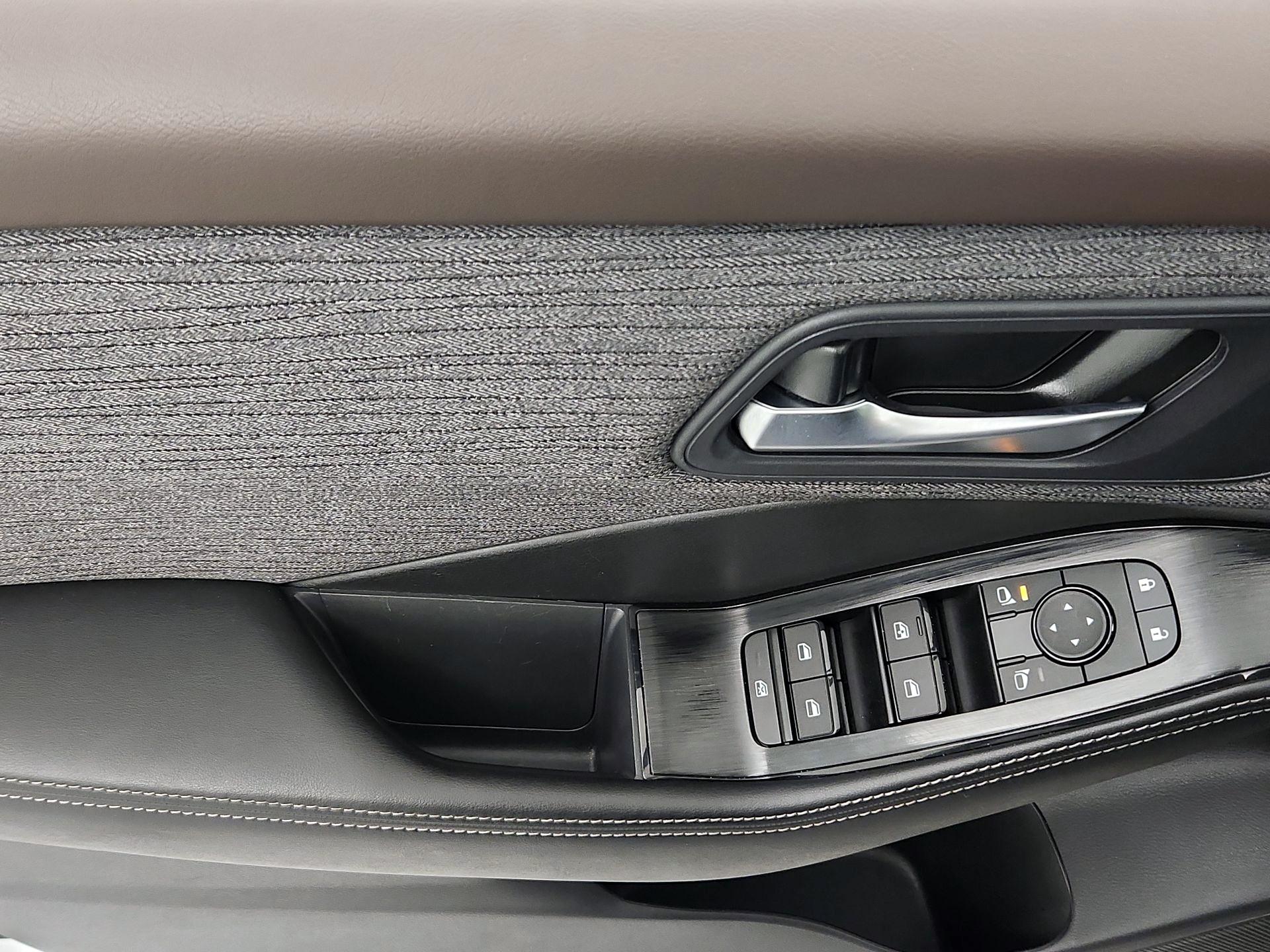 Thumbnail: 2023 Nissan Rogue - 12