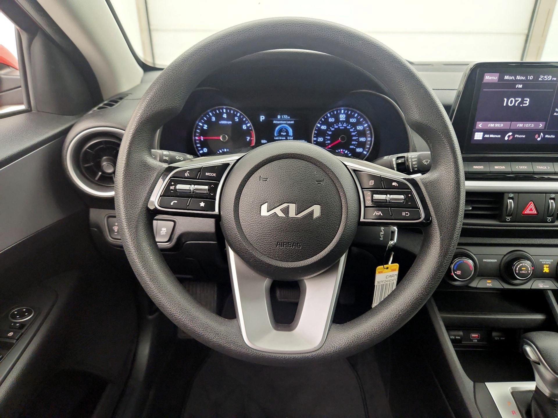 Thumbnail: 2023 Kia Forte - 10