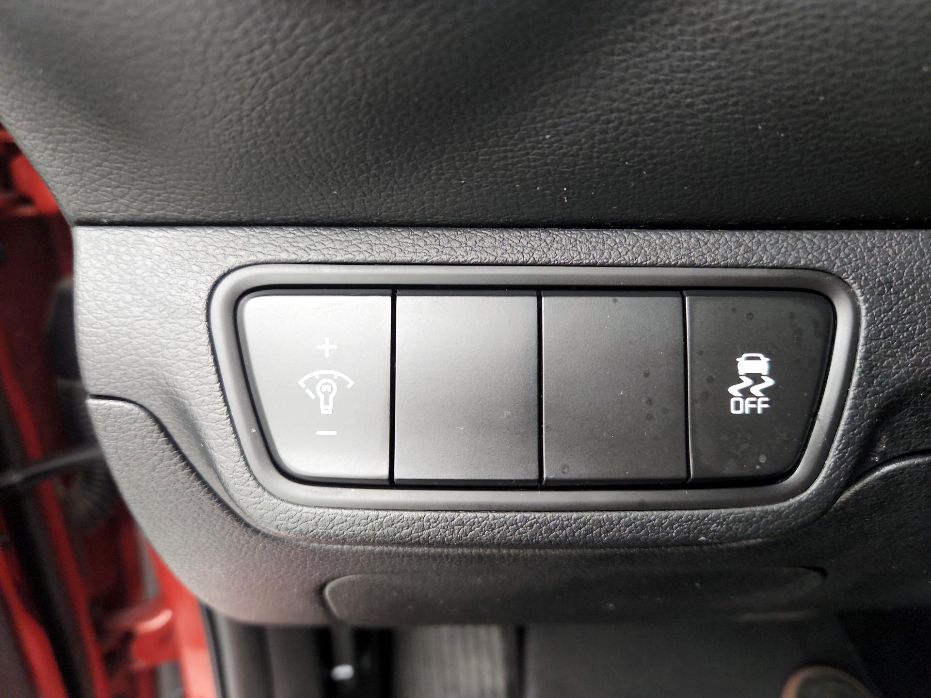 Thumbnail: 2023 Kia Forte - 13