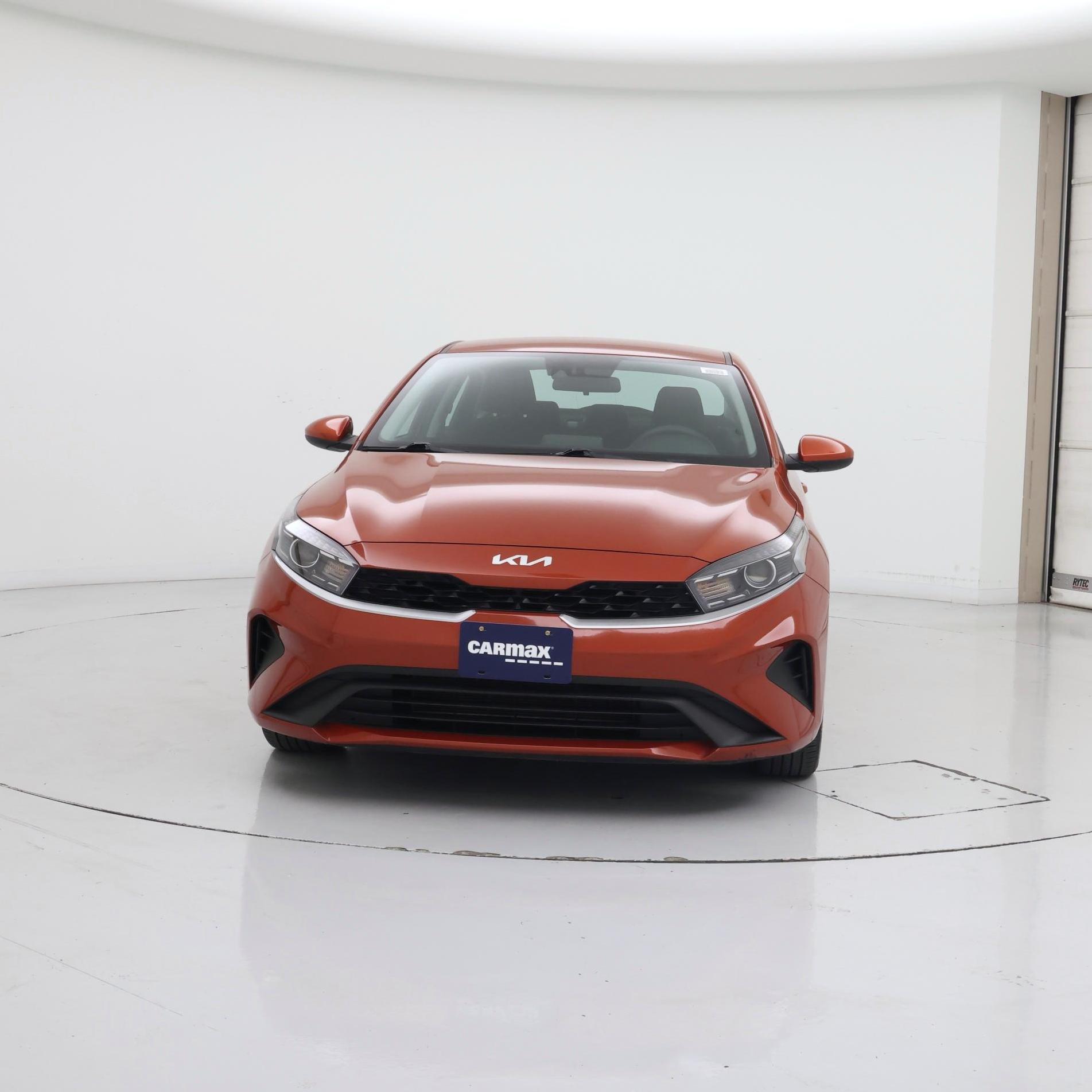 Thumbnail: 2023 Kia Forte - 5