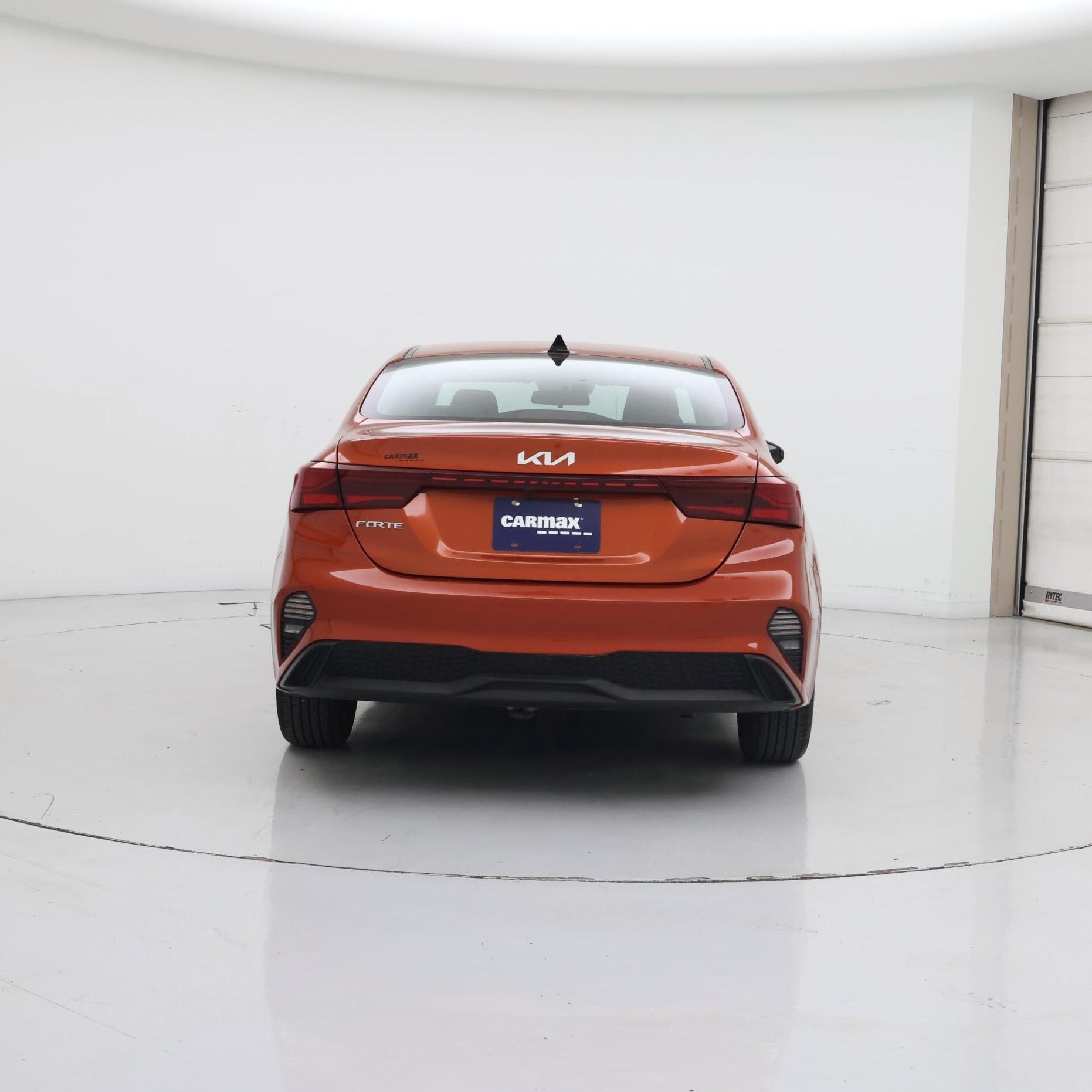 Thumbnail: 2023 Kia Forte - 6