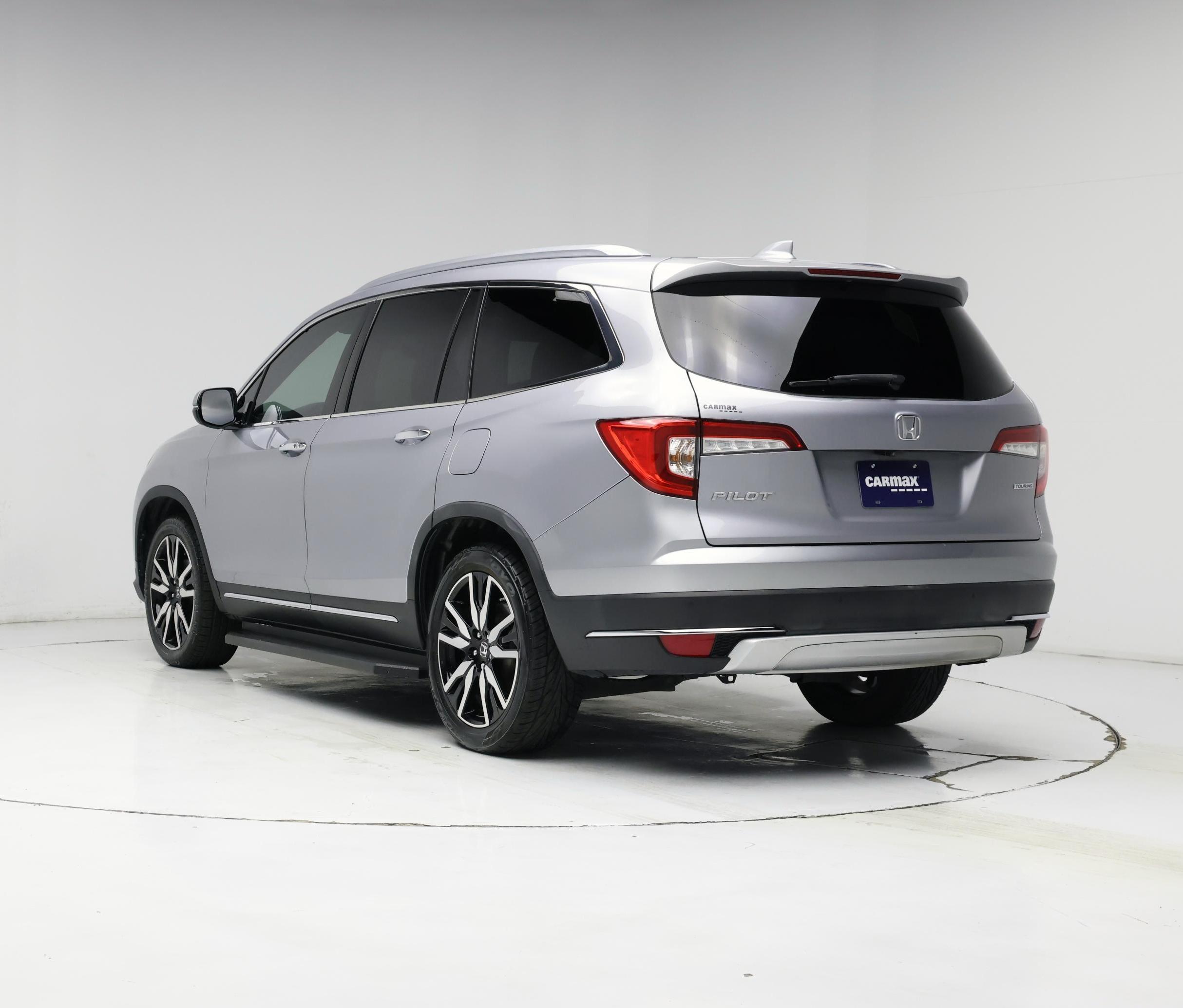 Thumbnail: 2019 Honda Pilot - 2