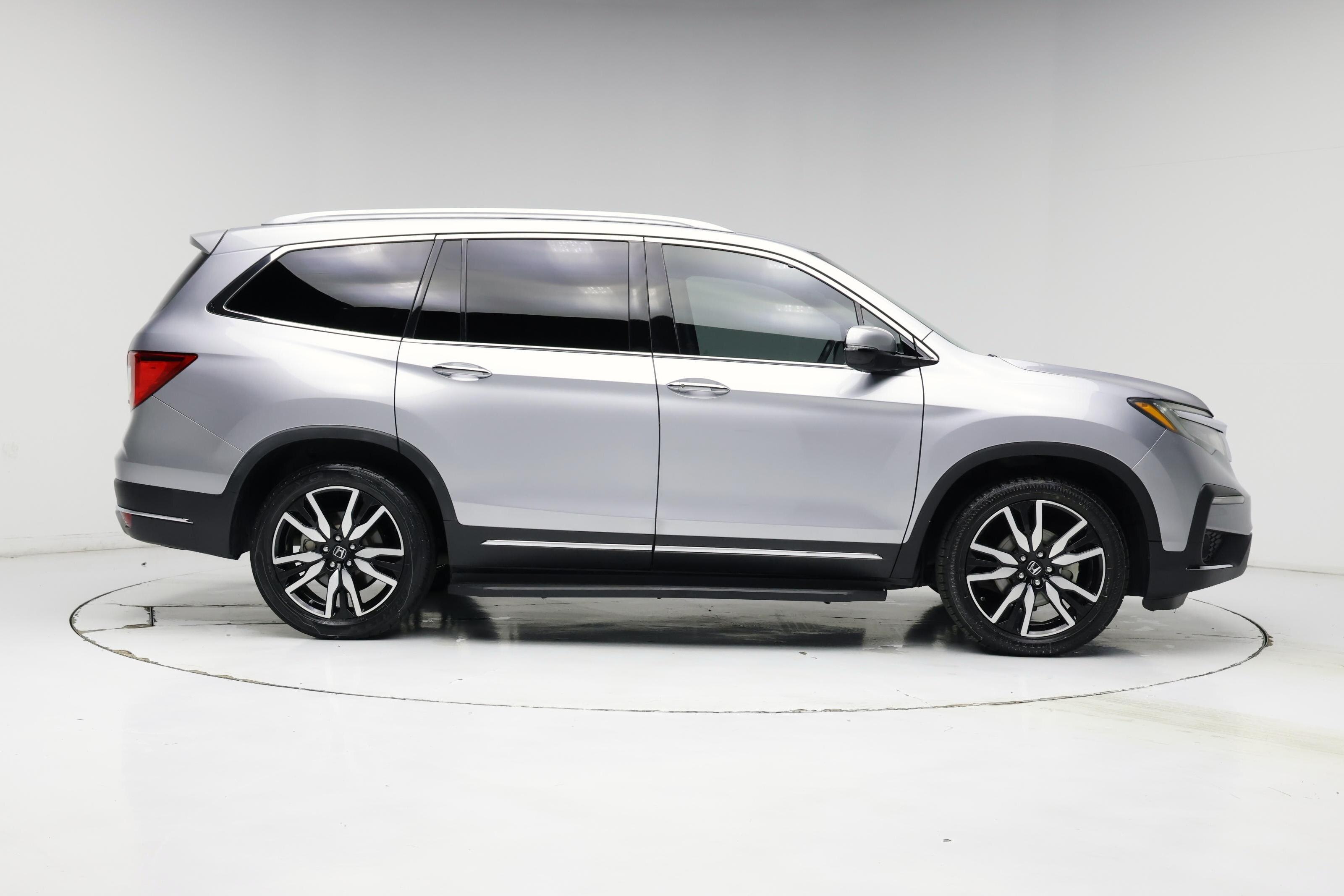 Thumbnail: 2019 Honda Pilot - 7