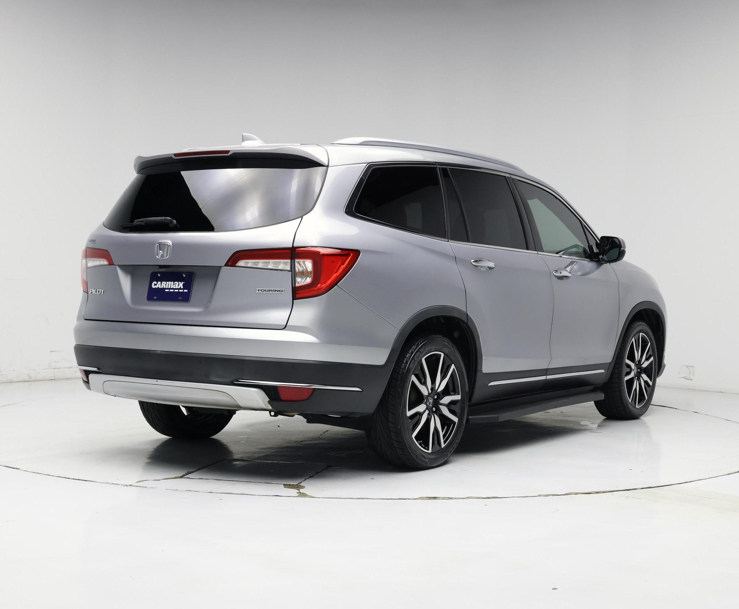 Thumbnail: 2019 Honda Pilot - 8