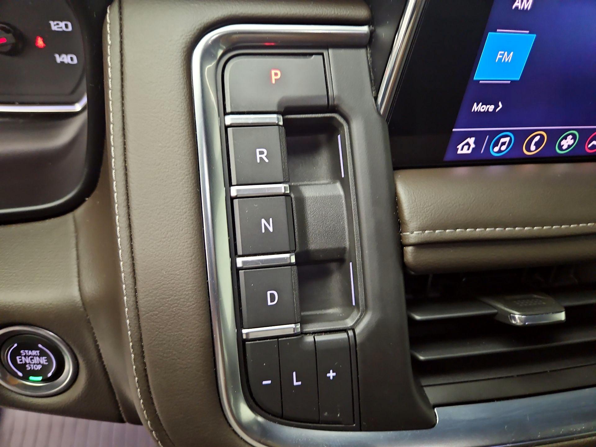 Thumbnail: 2021 Chevrolet Tahoe - 17