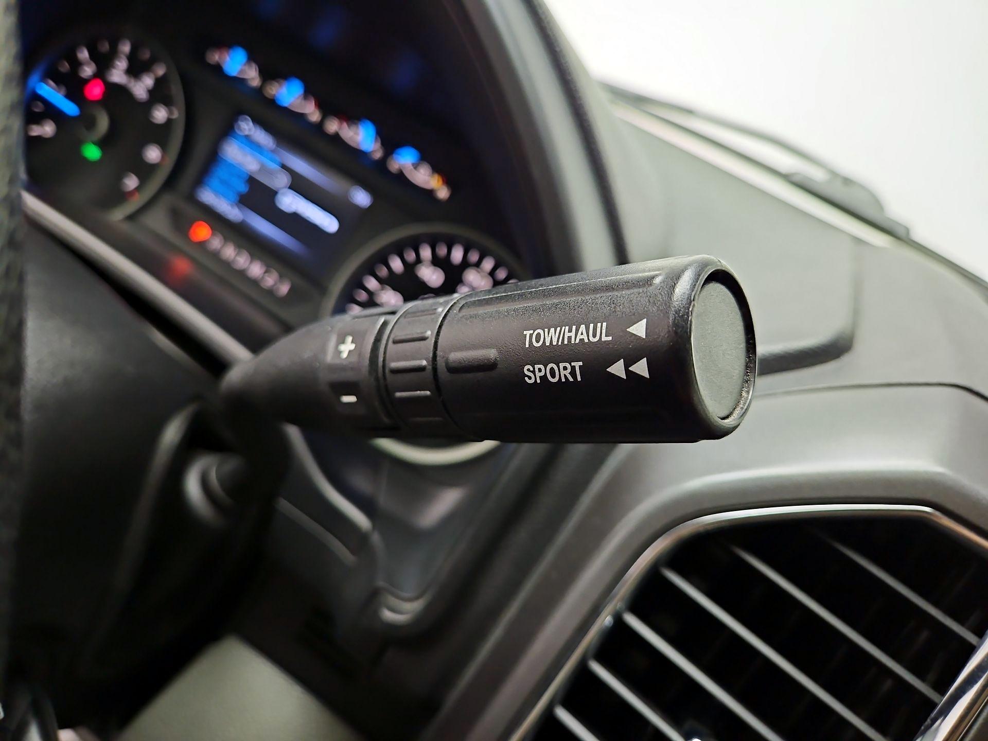 Thumbnail: 2015 Ford F-150 - 17