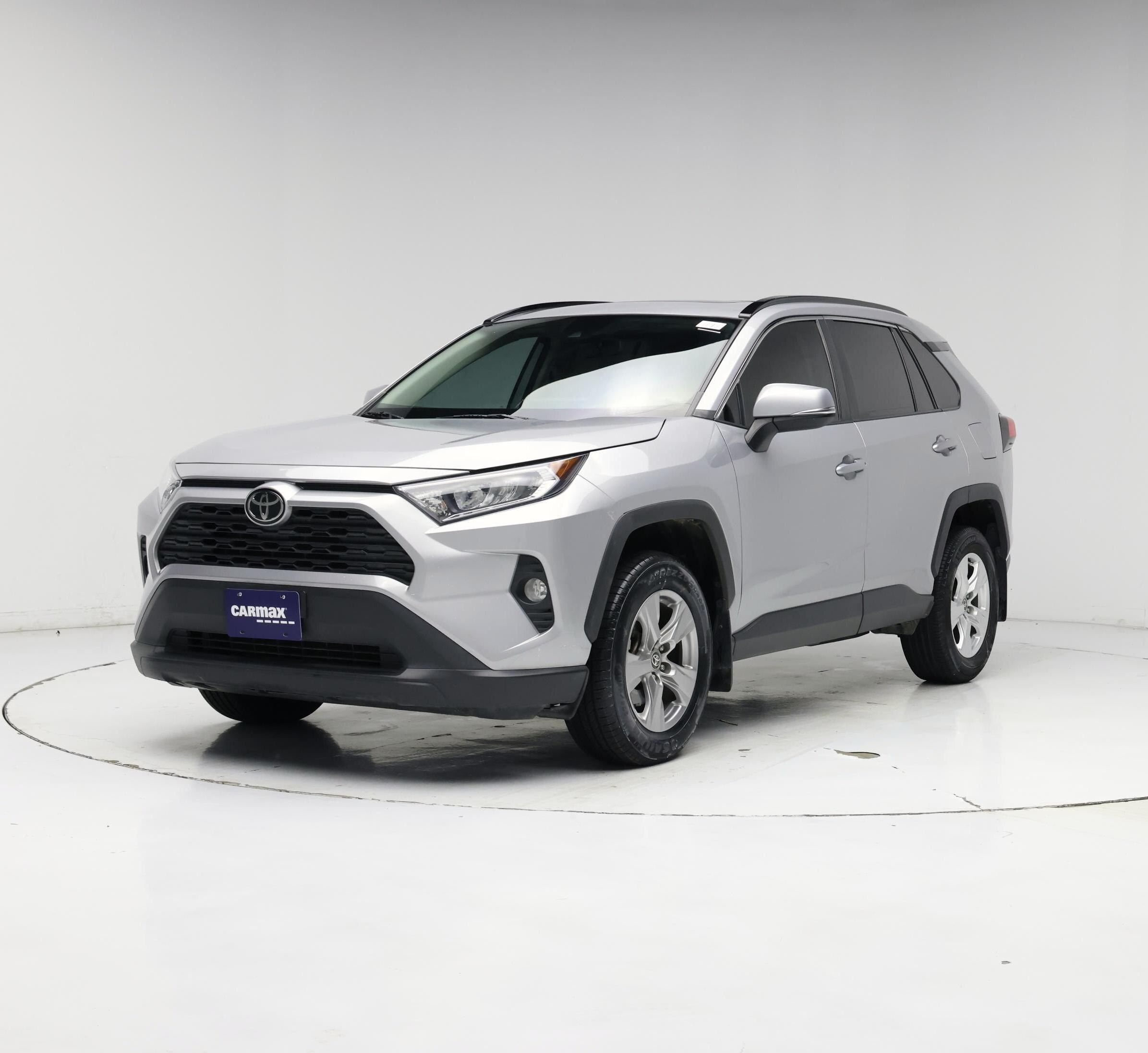 Thumbnail: 2021 Toyota RAV4 - 4