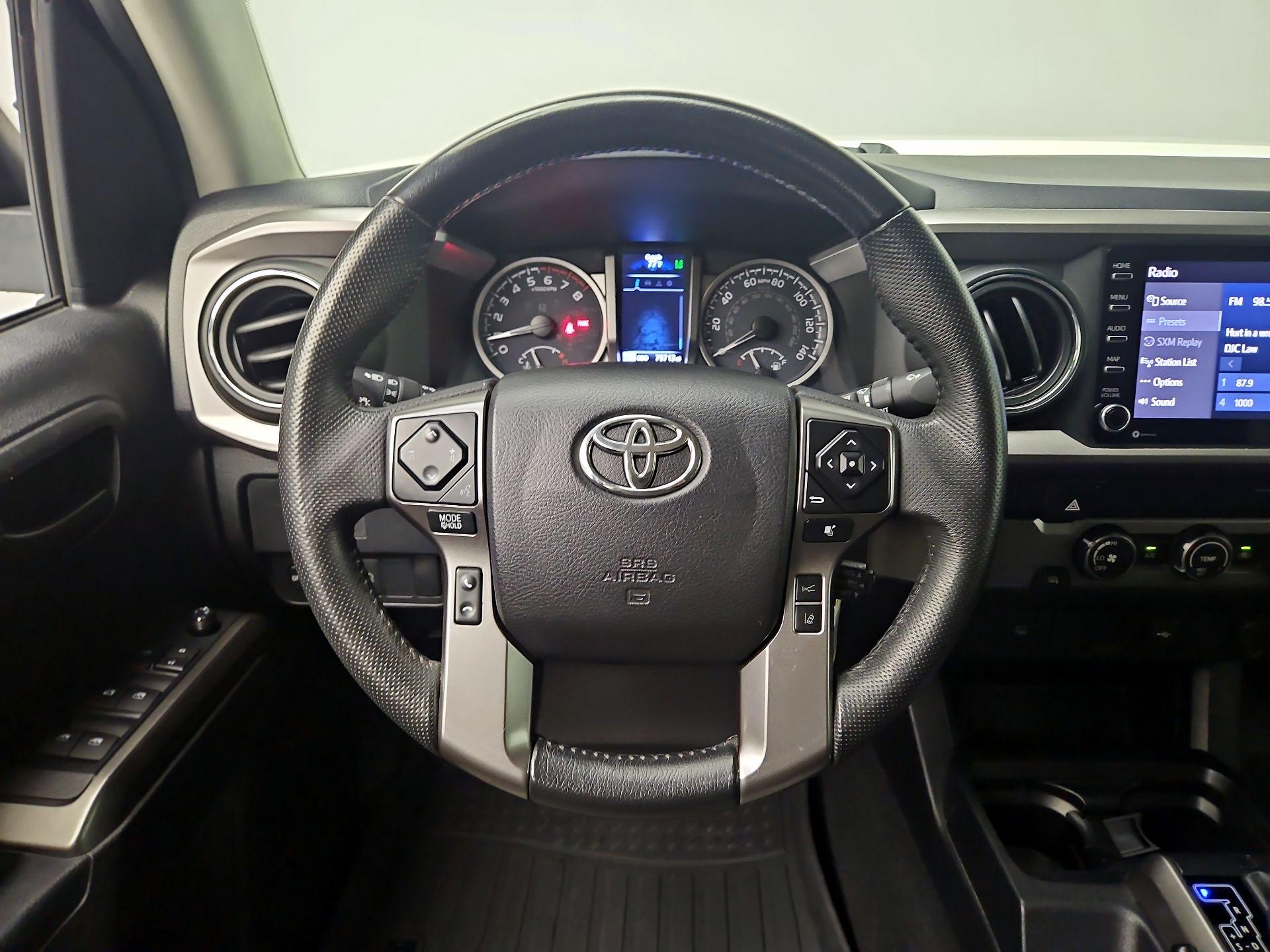 Thumbnail: 2021 Toyota Tacoma - 10