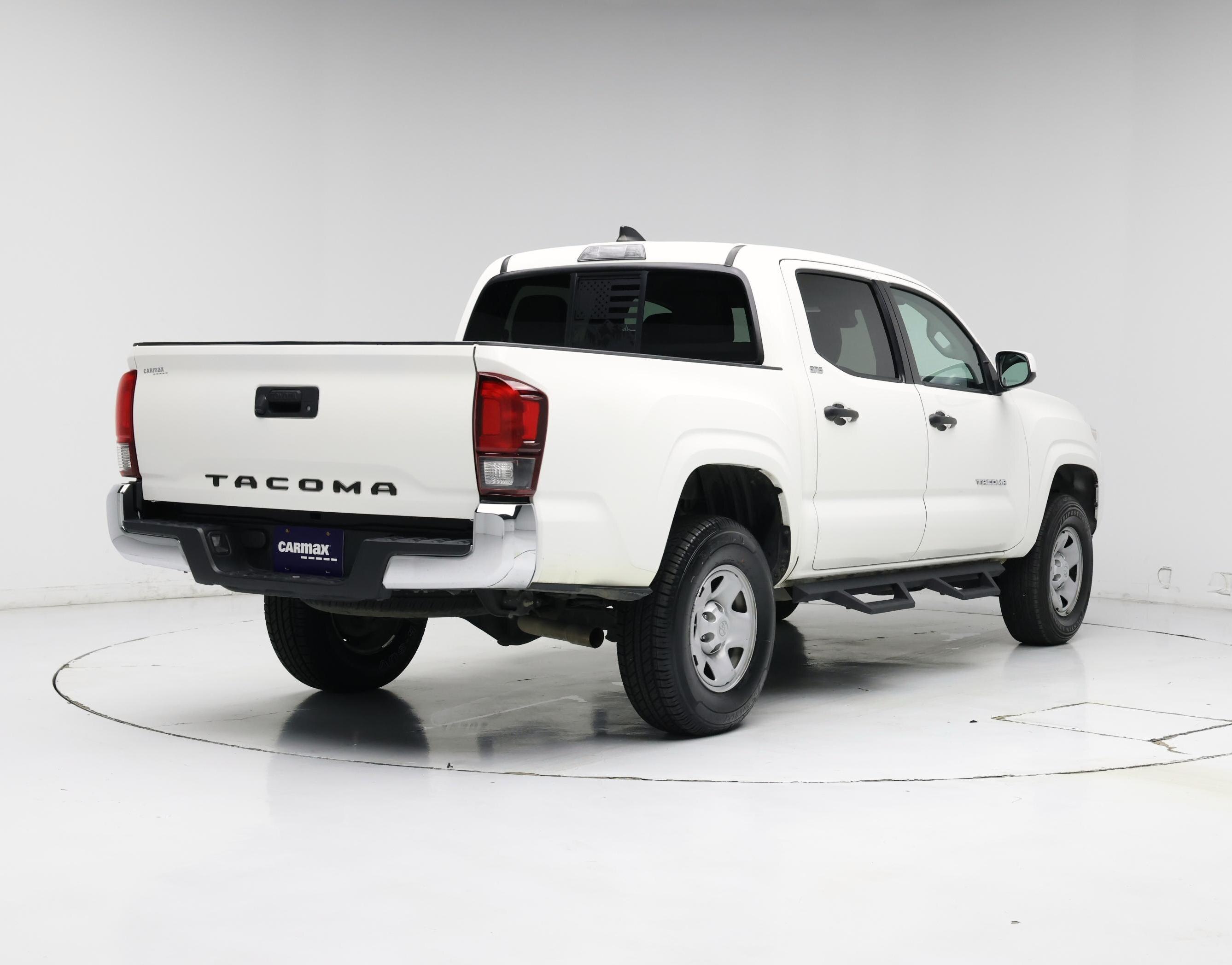 Thumbnail: 2021 Toyota Tacoma - 8