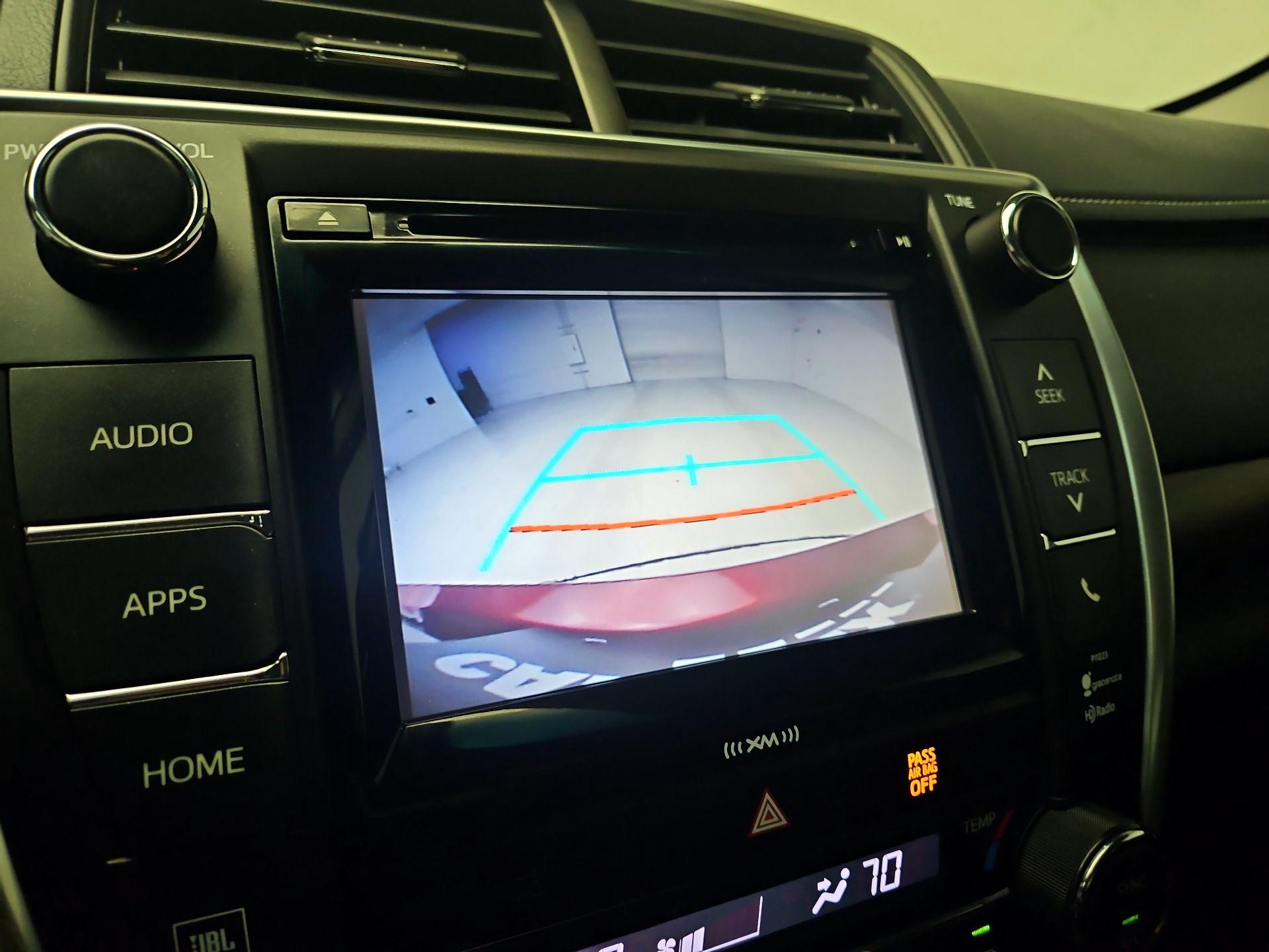 Thumbnail: 2017 Toyota Camry - 14