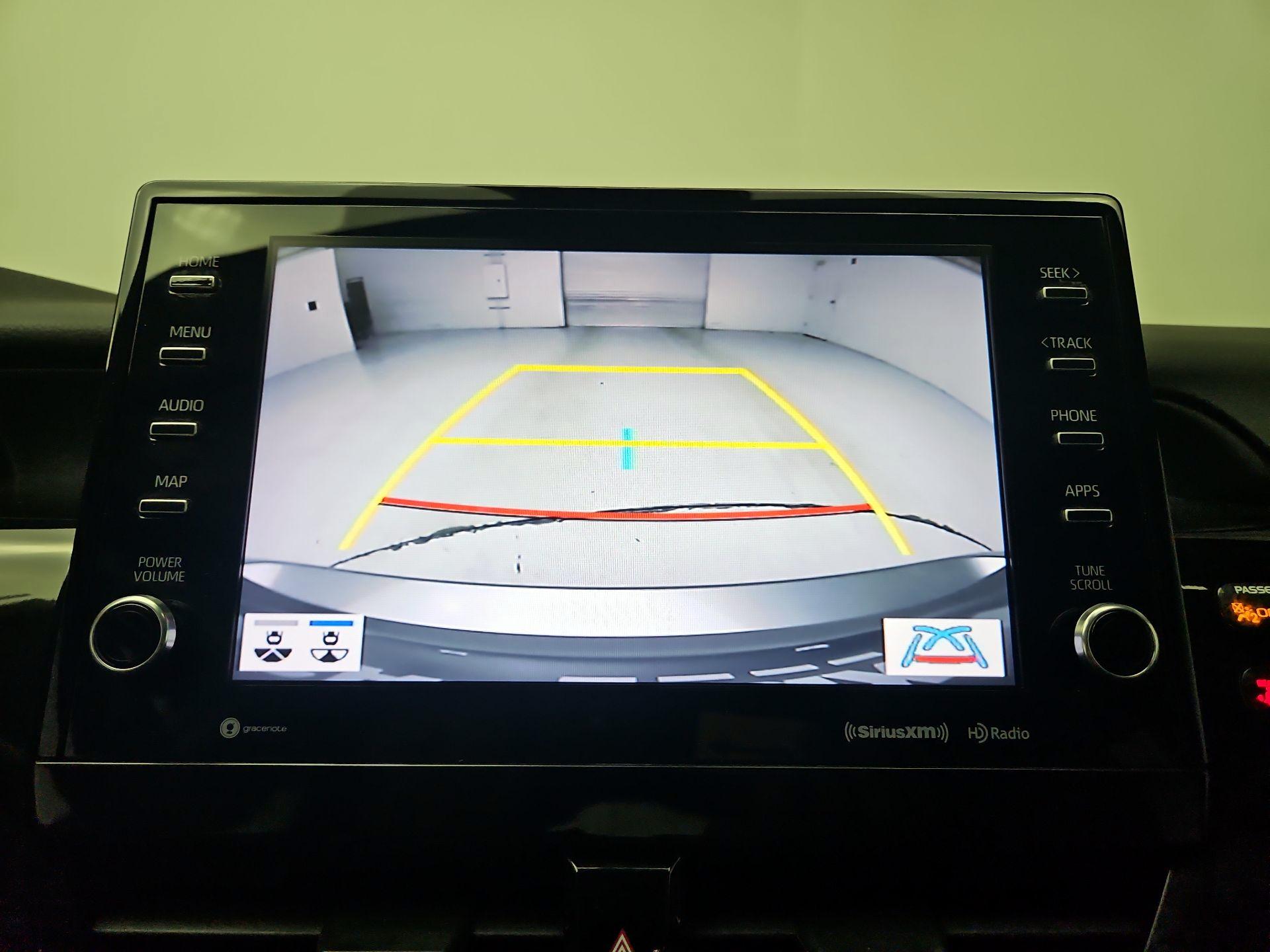 Thumbnail: 2022 Toyota Camry - 13