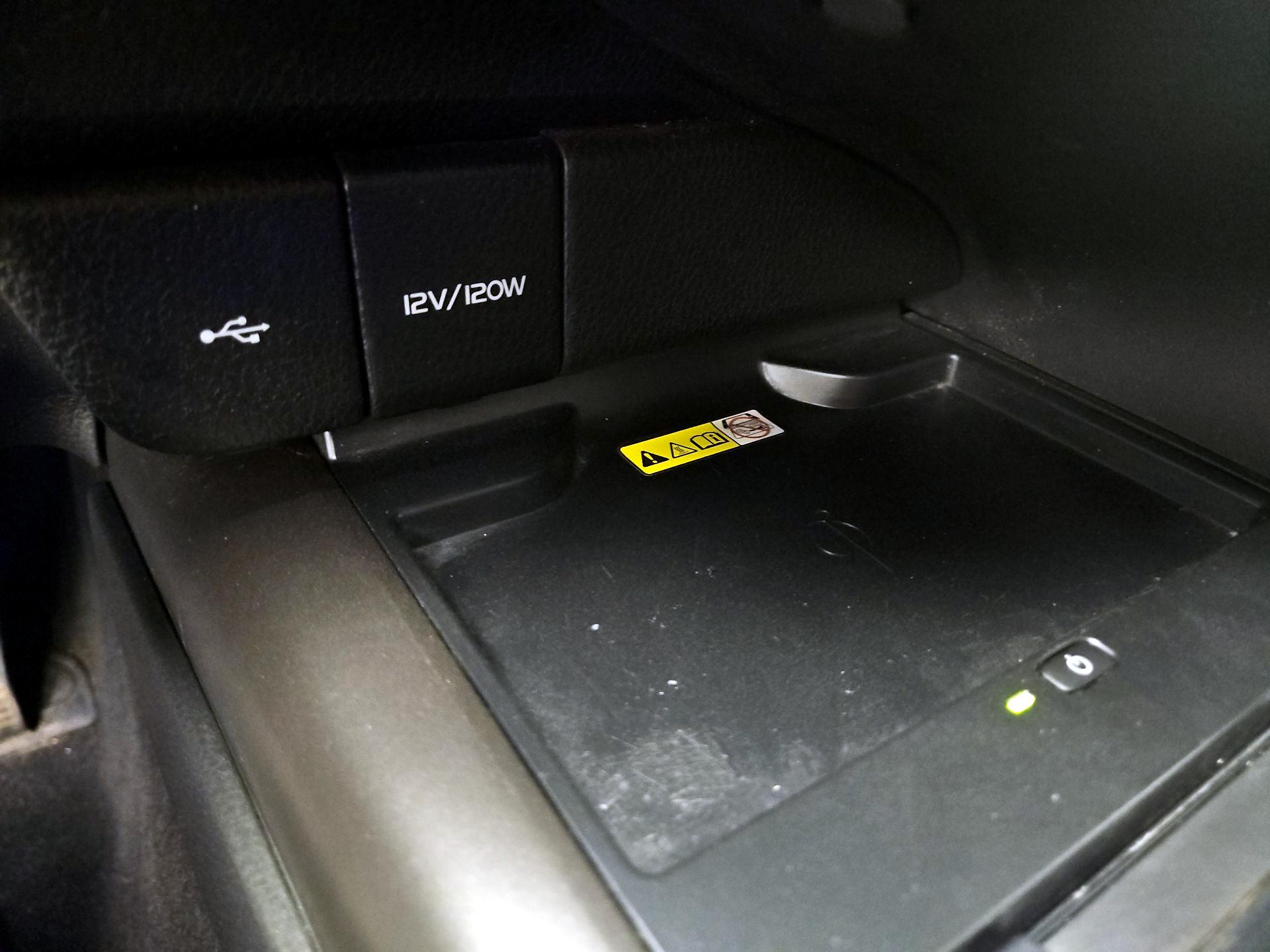 Thumbnail: 2022 Toyota Camry - 17