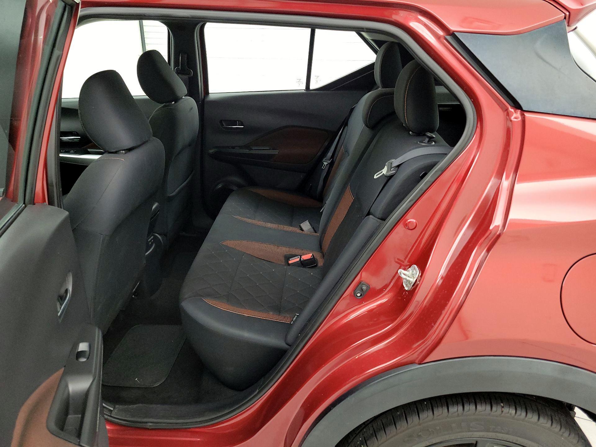 Thumbnail: 2020 Nissan Kicks - 18