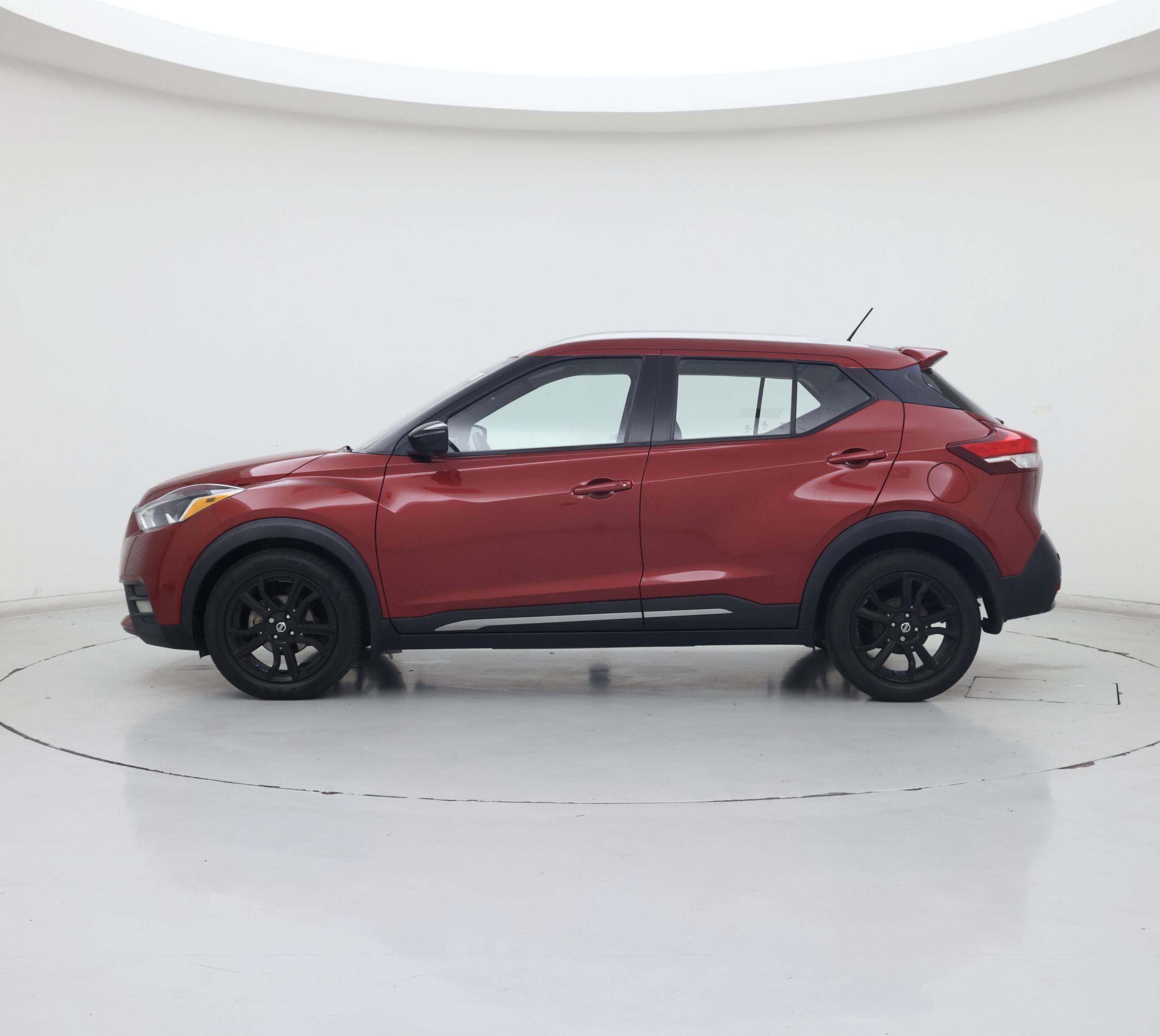Thumbnail: 2020 Nissan Kicks - 3
