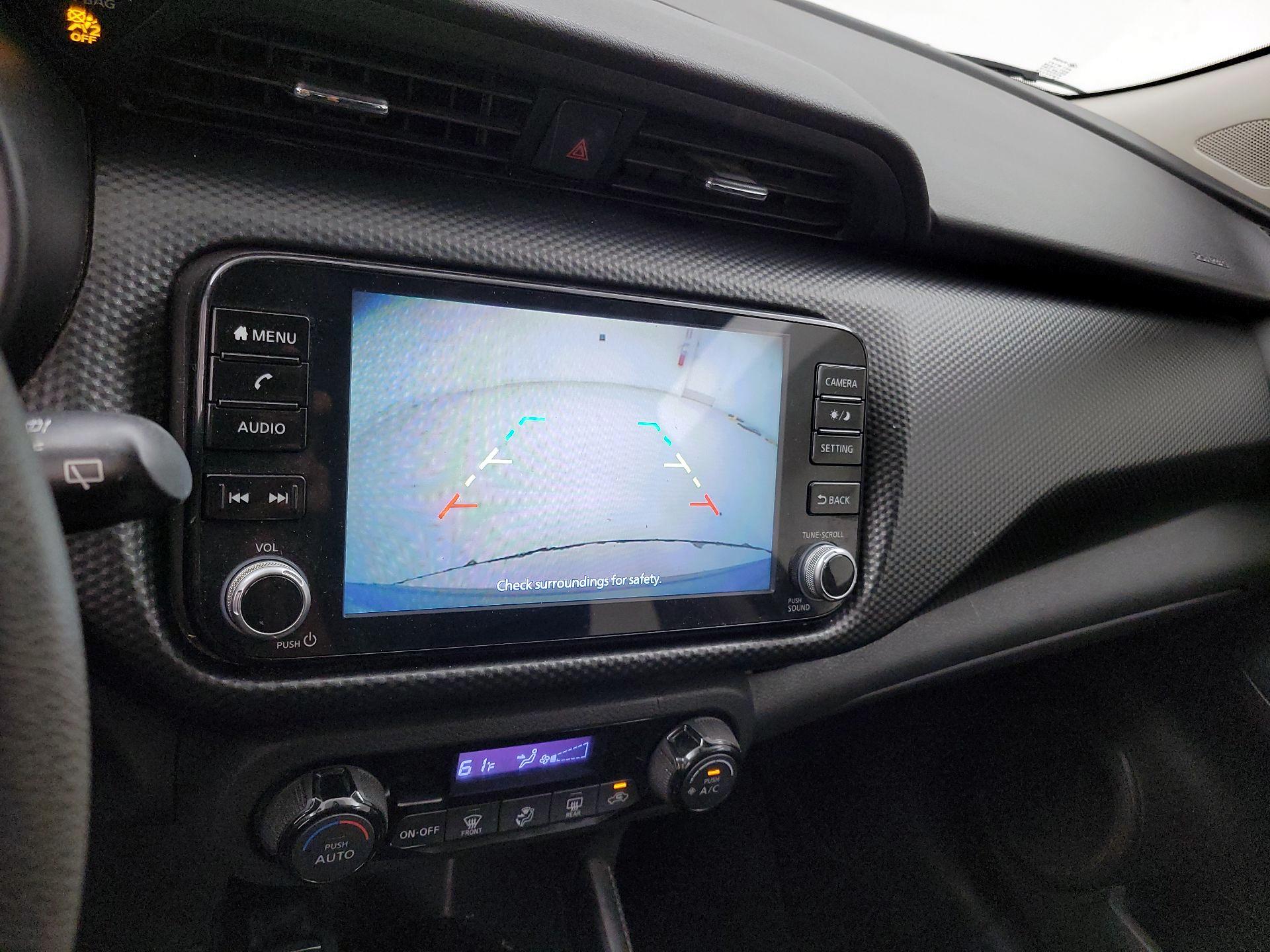 Thumbnail: 2021 Nissan Kicks - 14