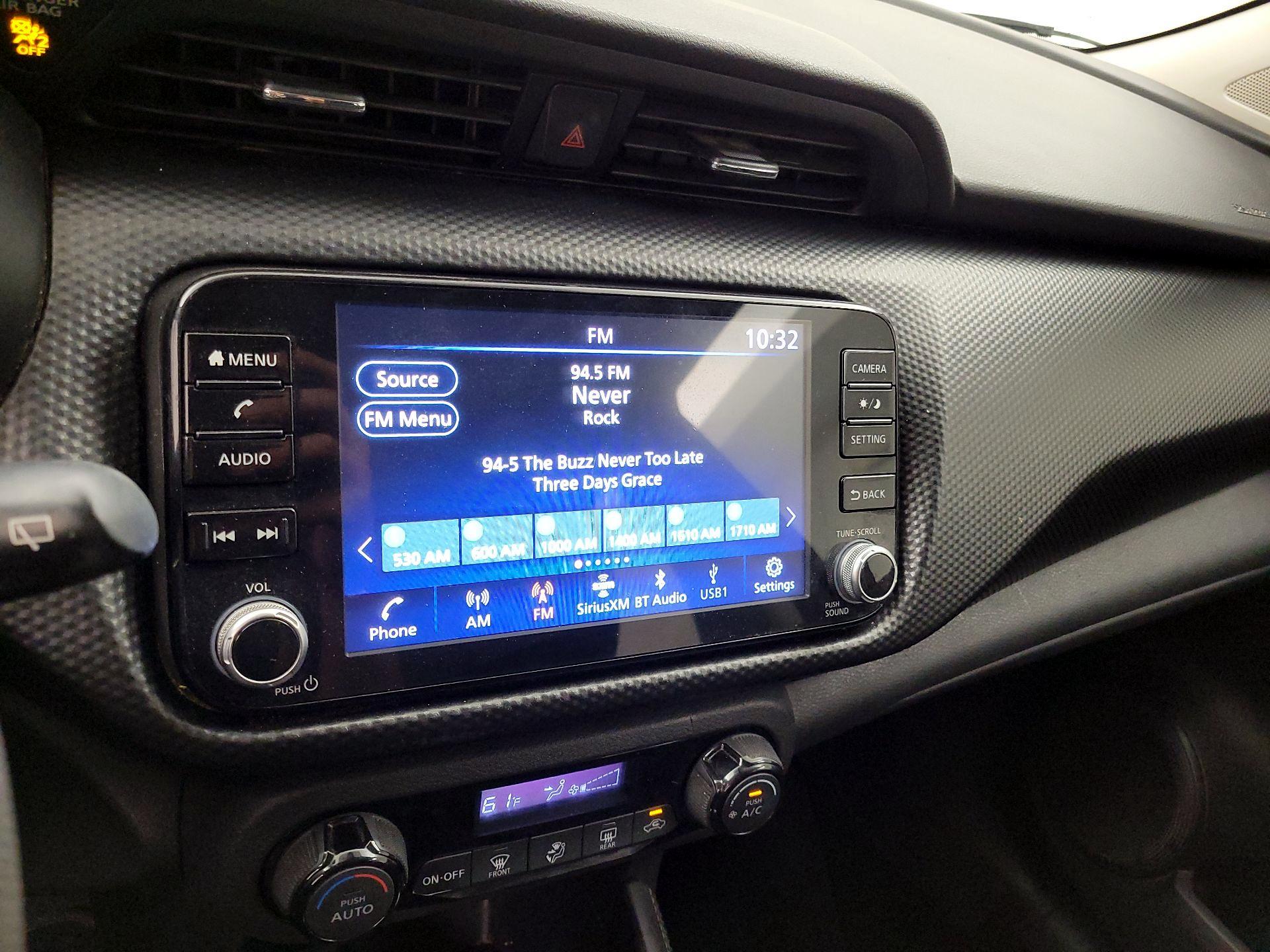 Thumbnail: 2021 Nissan Kicks - 15