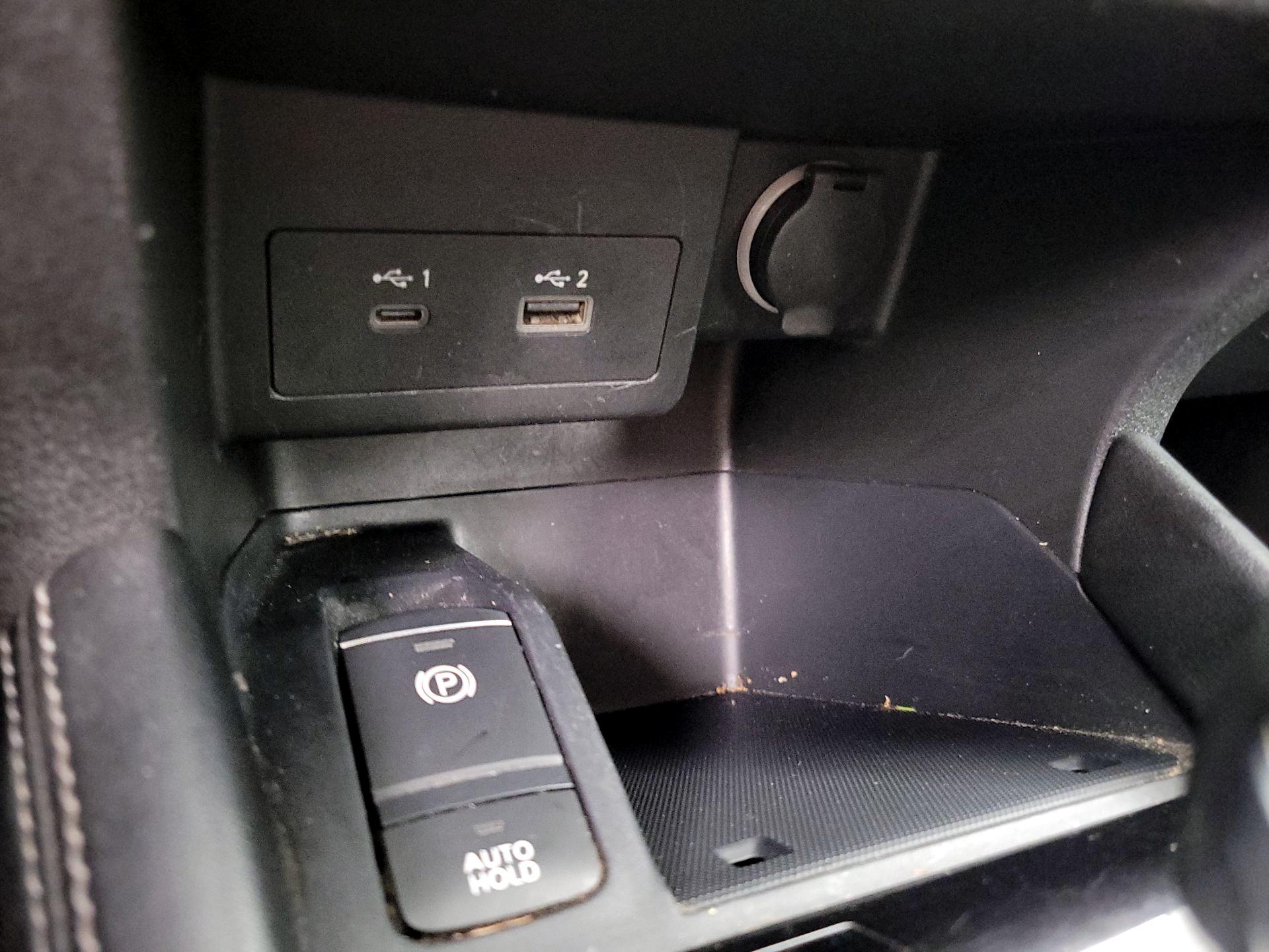 Thumbnail: 2021 Nissan Kicks - 18