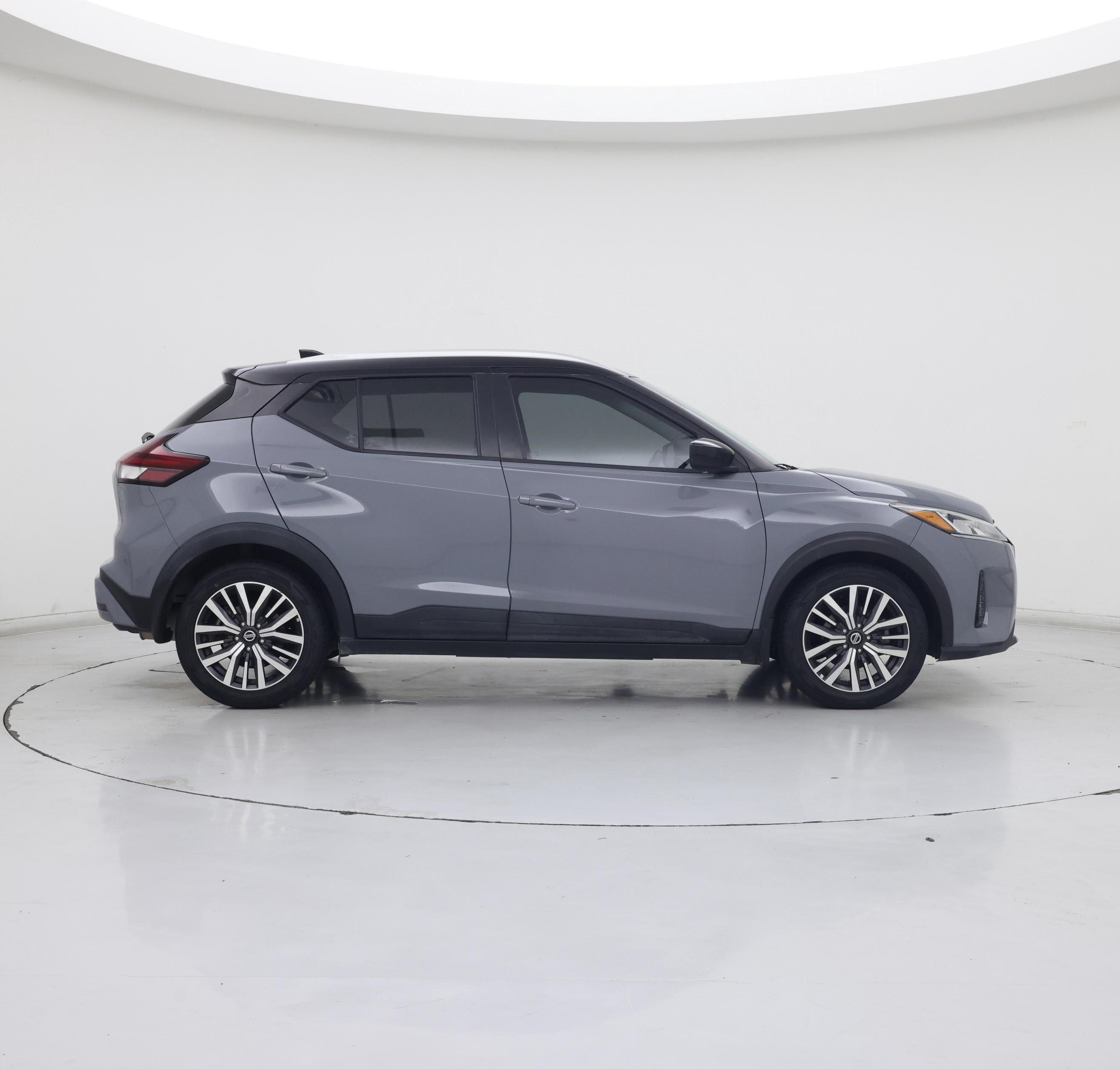 Thumbnail: 2021 Nissan Kicks - 7