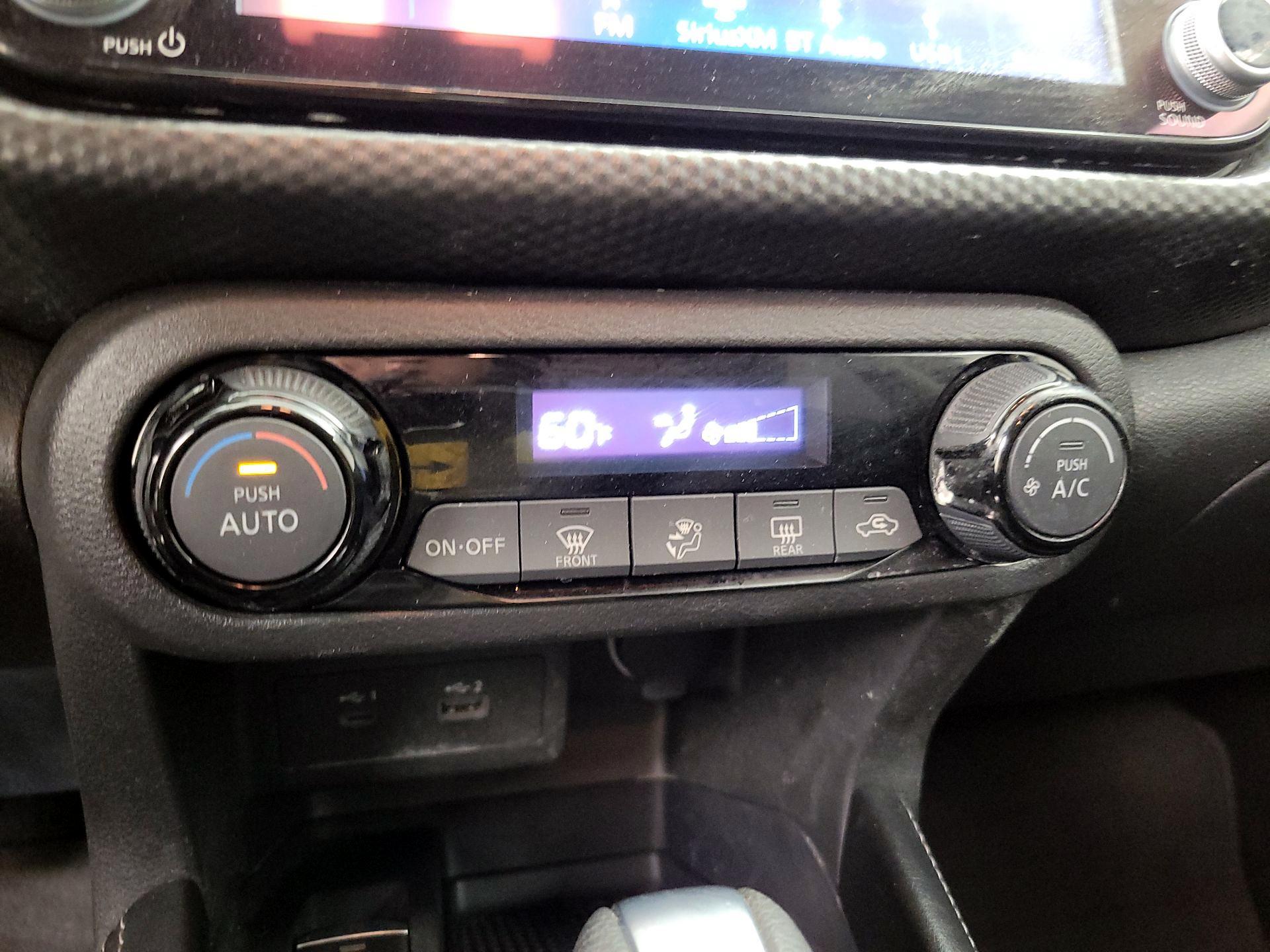 Thumbnail: 2022 Nissan Kicks - 16