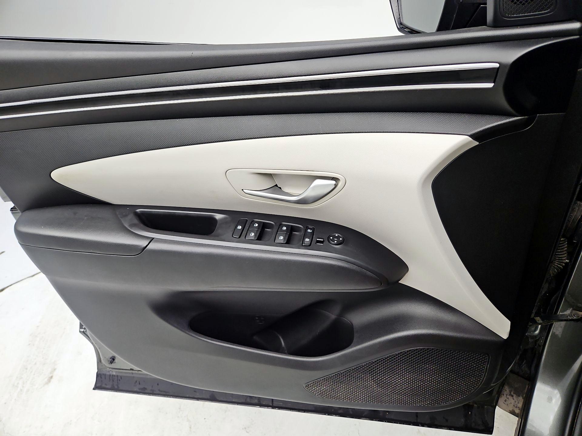 Thumbnail: 2023 Hyundai Tucson - 12