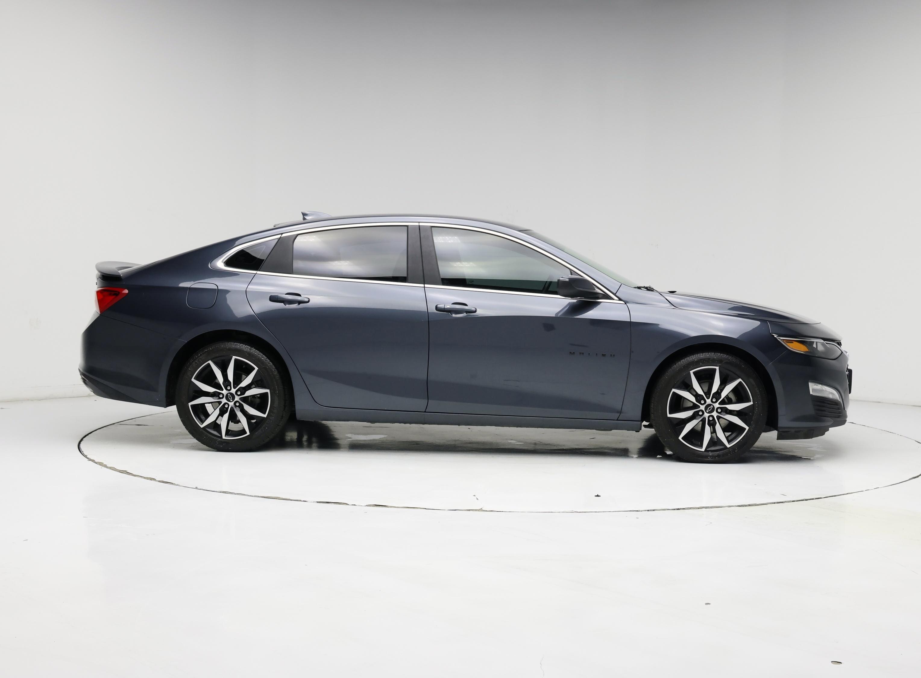 Thumbnail: 2021 Chevrolet Malibu - 7