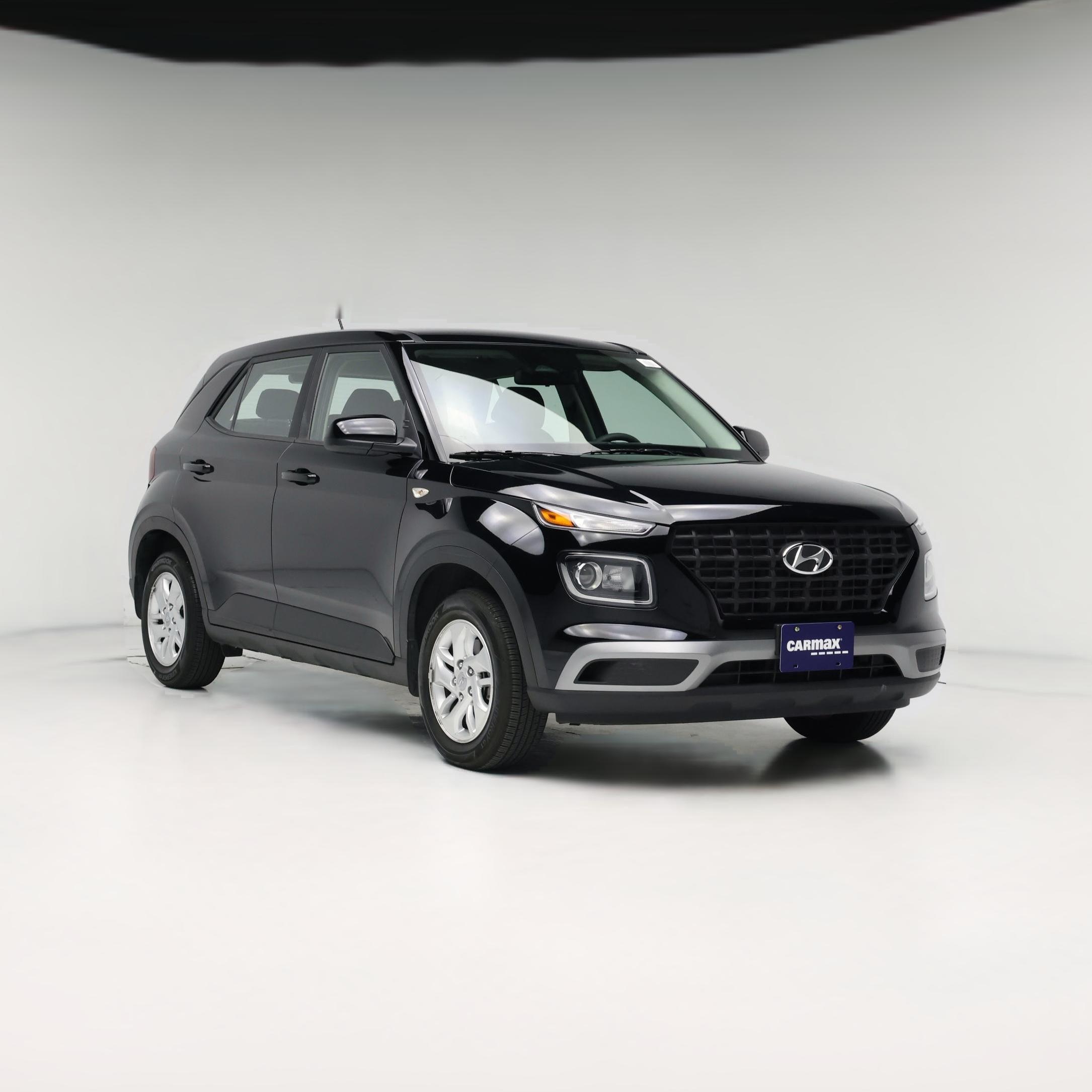 Thumbnail: 2023 Hyundai Venue - 1