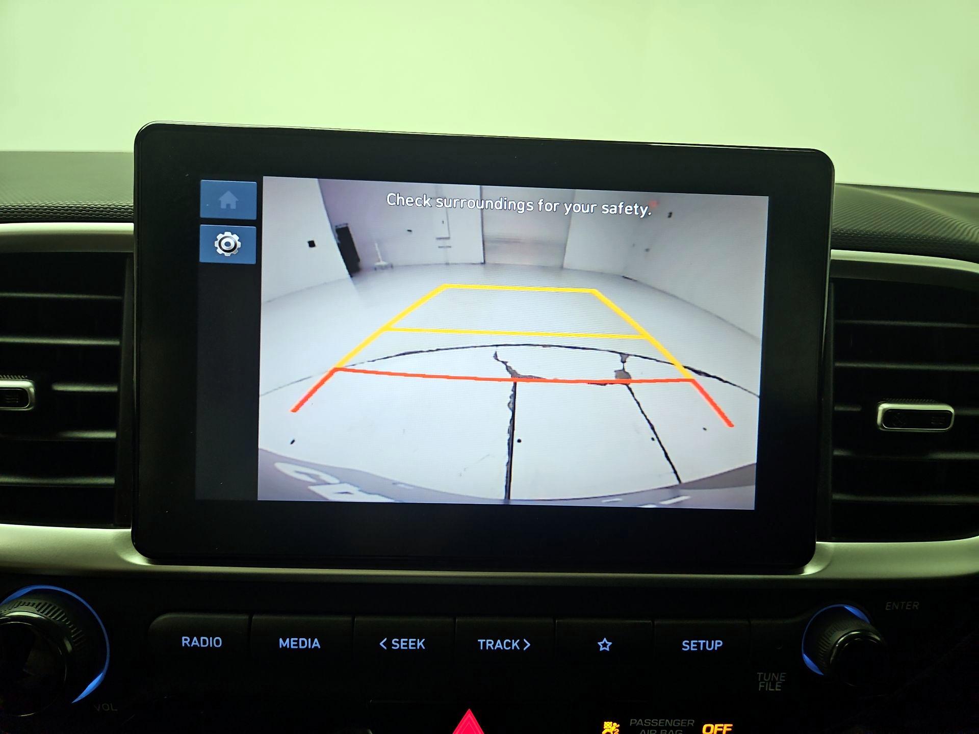 Thumbnail: 2023 Hyundai Venue - 14